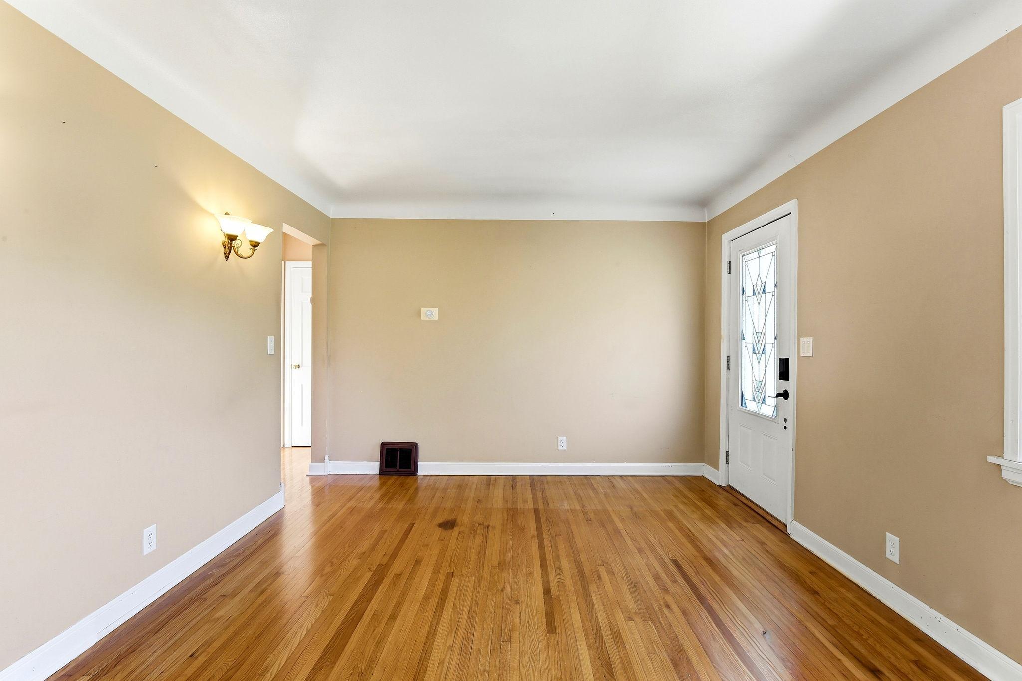 View of Residential at 8201 Stevens Avenue, Bloomington MN 55420, Bloomington (11 of 38) - Mike Wilen | Minnesota Team Real Estate