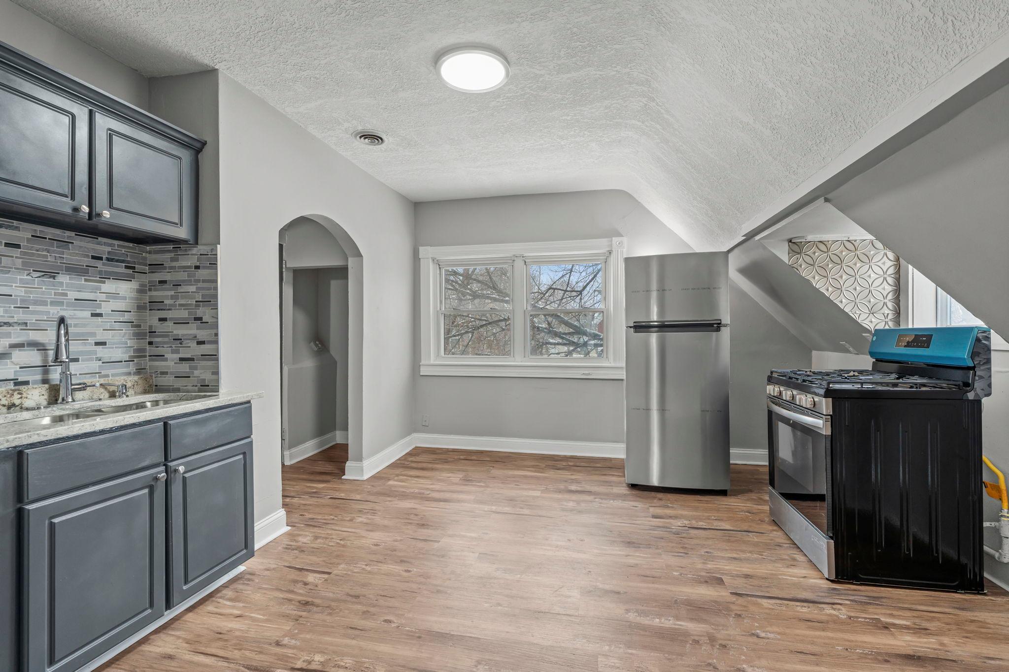View of Residential Income at 275 Western Avenue, Saint Paul MN 55102, Saint Paul (34 of 55) - Mike Wilen | Minnesota Team Real Estate