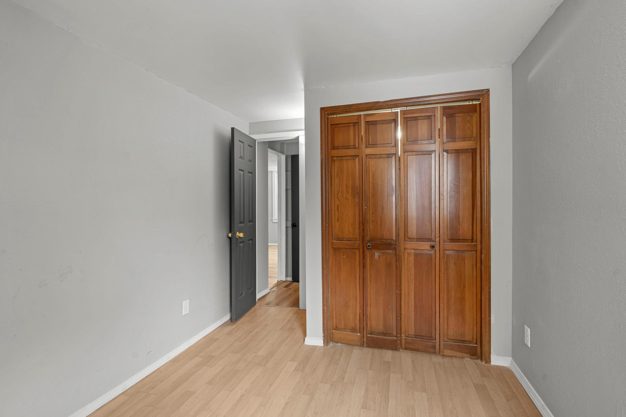 View of Residential Income at 275 Western Avenue, Saint Paul MN 55102, Saint Paul (32 of 55) - Mike Wilen | Minnesota Team Real Estate