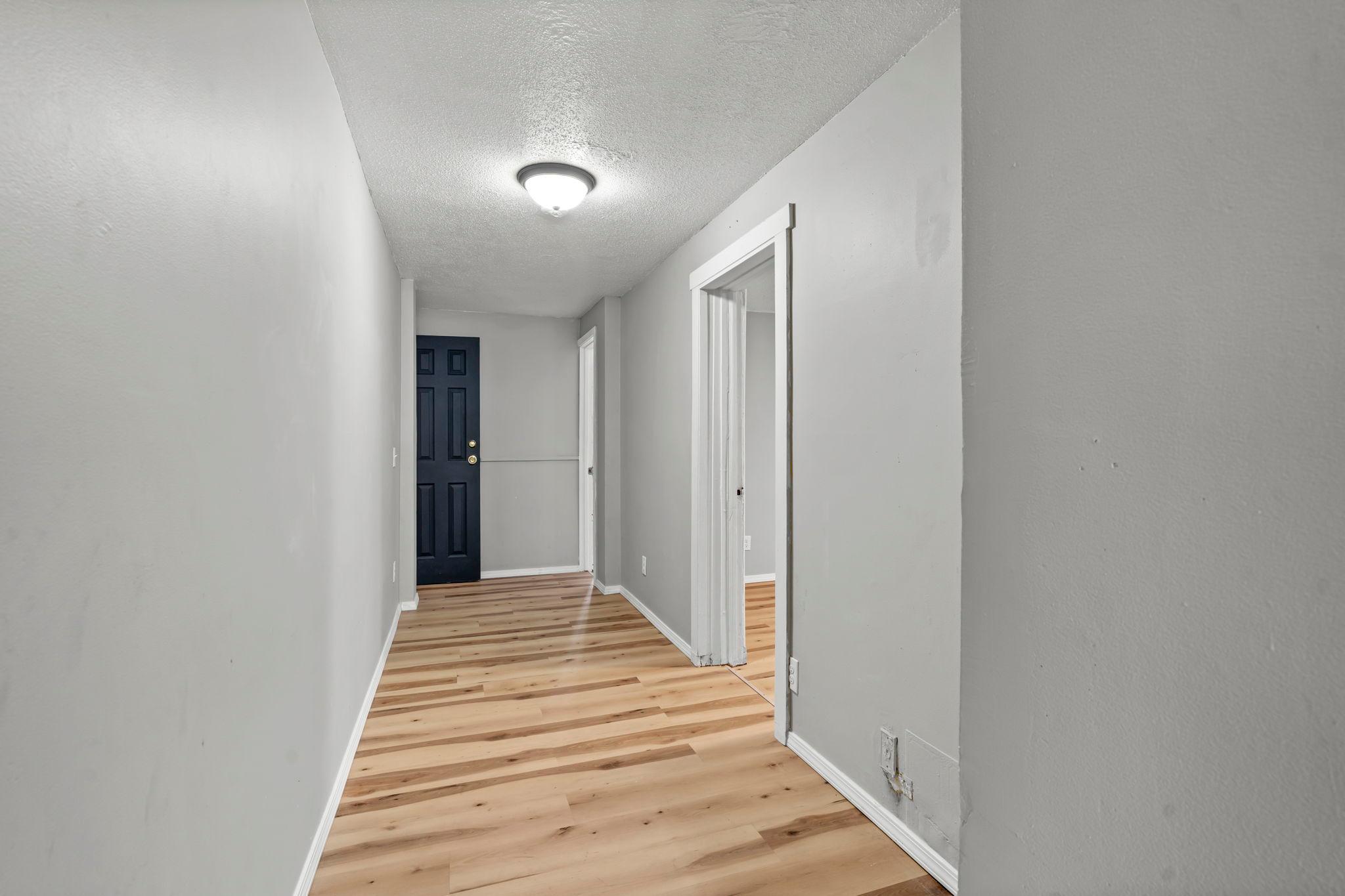 View of Residential Income at 275 Western Avenue, Saint Paul MN 55102, Saint Paul (19 of 55) - Mike Wilen | Minnesota Team Real Estate