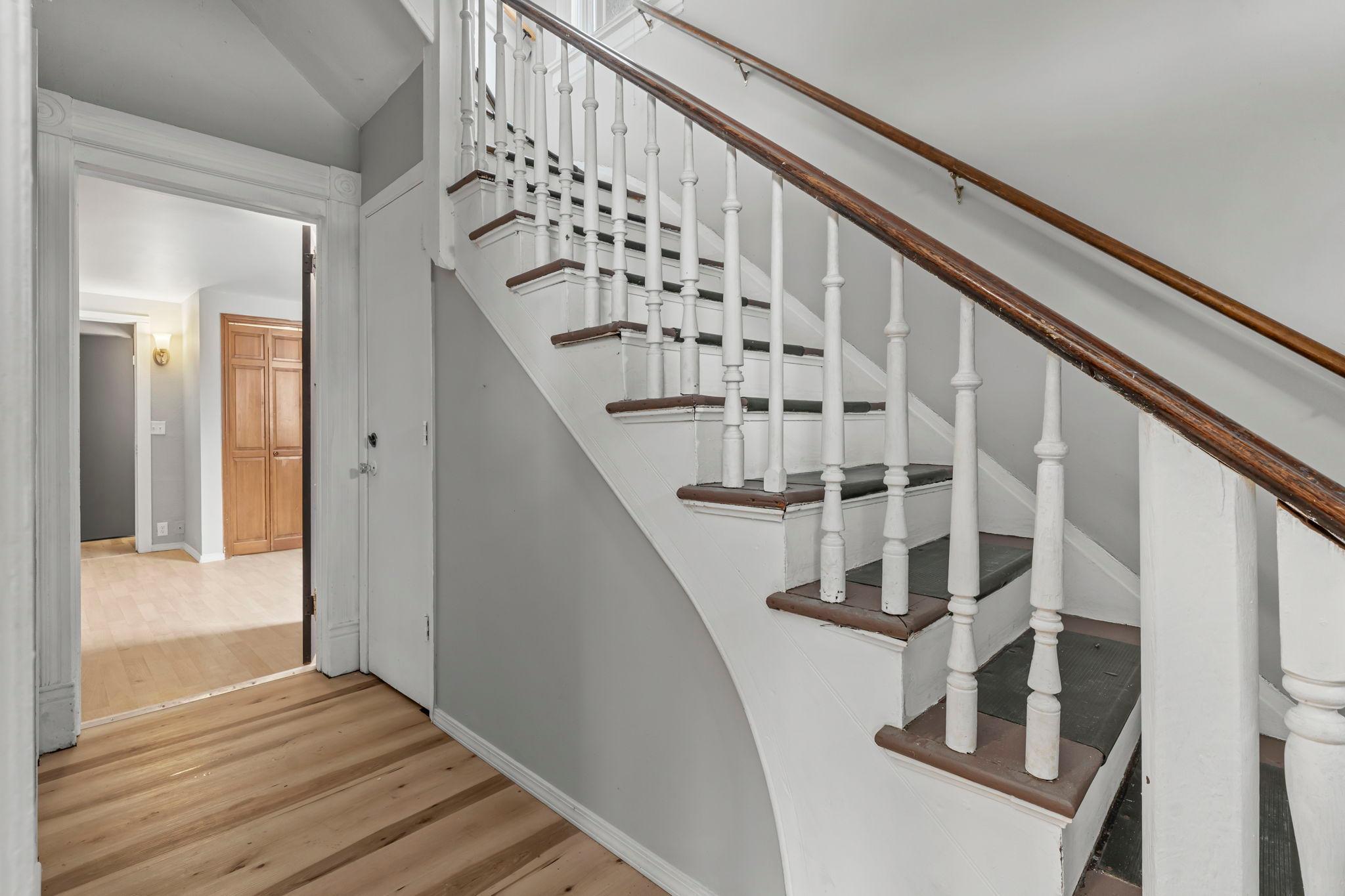 View of Residential Income at 275 Western Avenue, Saint Paul MN 55102, Saint Paul (10 of 55) - Mike Wilen | Minnesota Team Real Estate