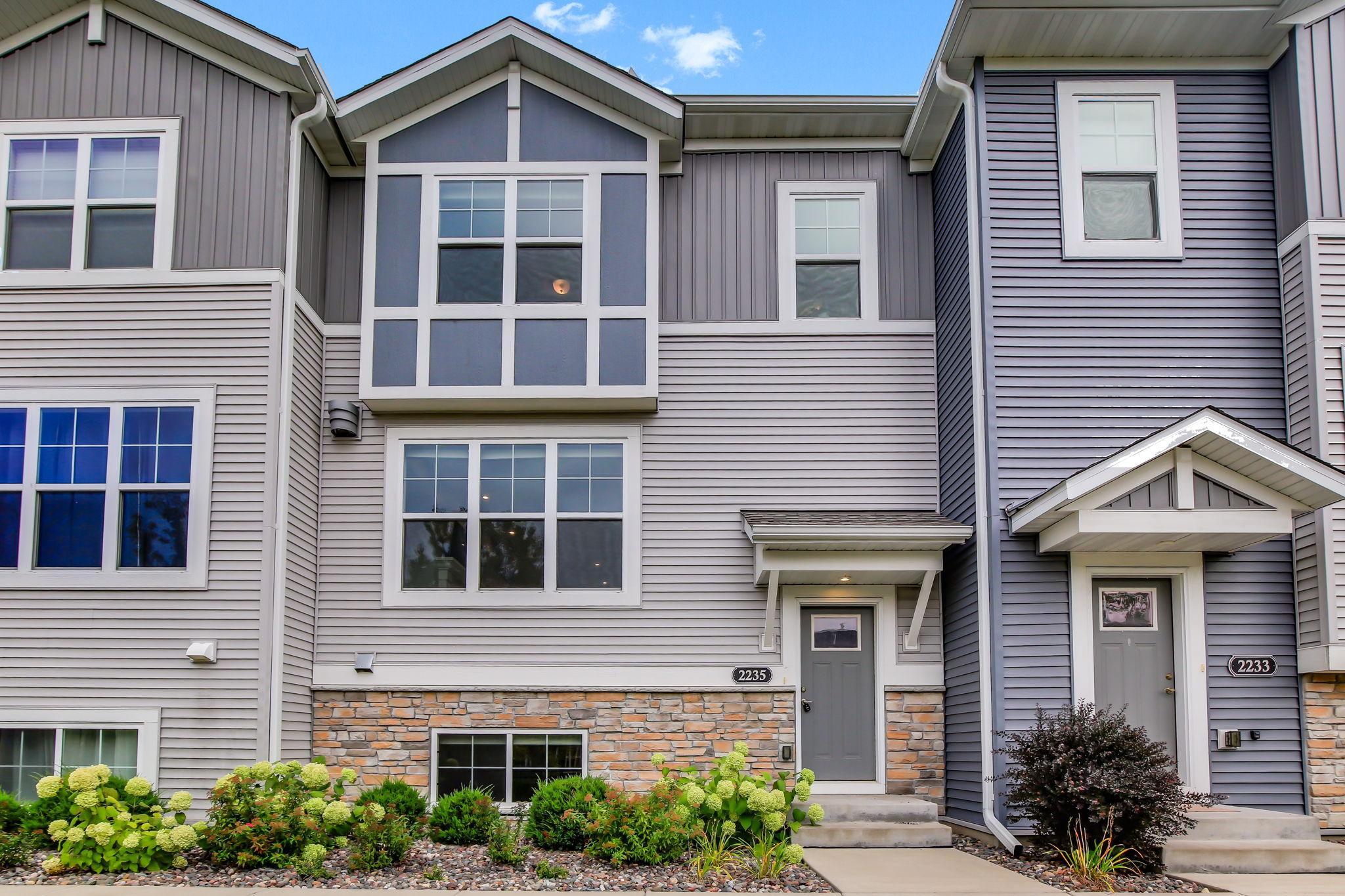 View of Residential at 2235 Gateway Curve, North Saint Paul MN 55109, North Saint Paul (2 of 39) - Mike Wilen | Minnesota Team Real Estate