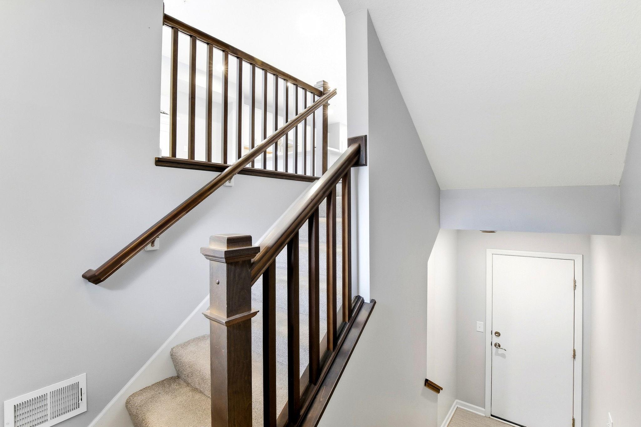 View of Residential at 2235 Gateway Curve, North Saint Paul MN 55109, North Saint Paul (3 of 39) - Mike Wilen | Minnesota Team Real Estate