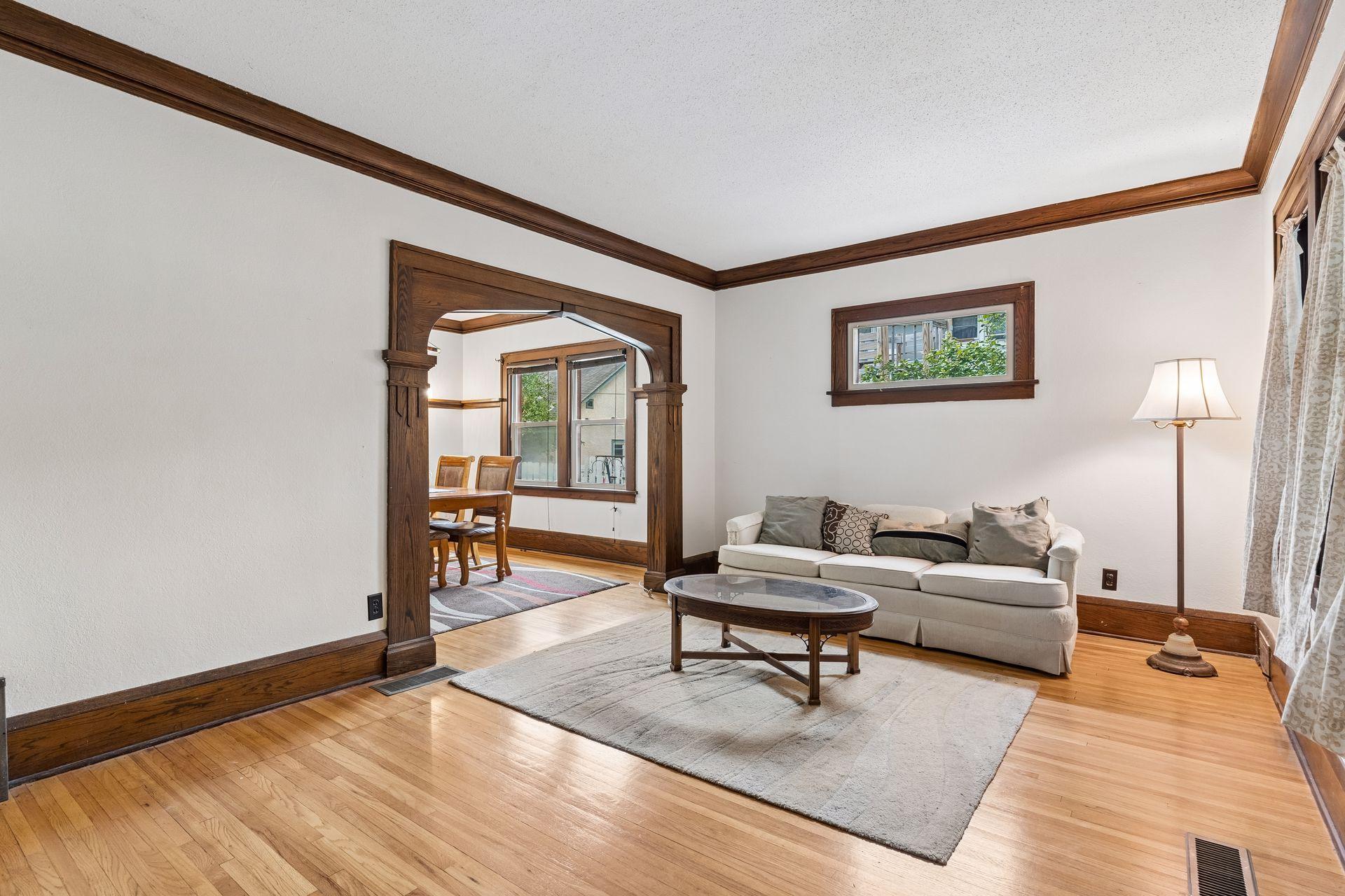 View of Residential at 524 Lexington Parkway, Saint Paul MN 55104, Saint Paul (7 of 32) - Mike Wilen | Minnesota Team Real Estate