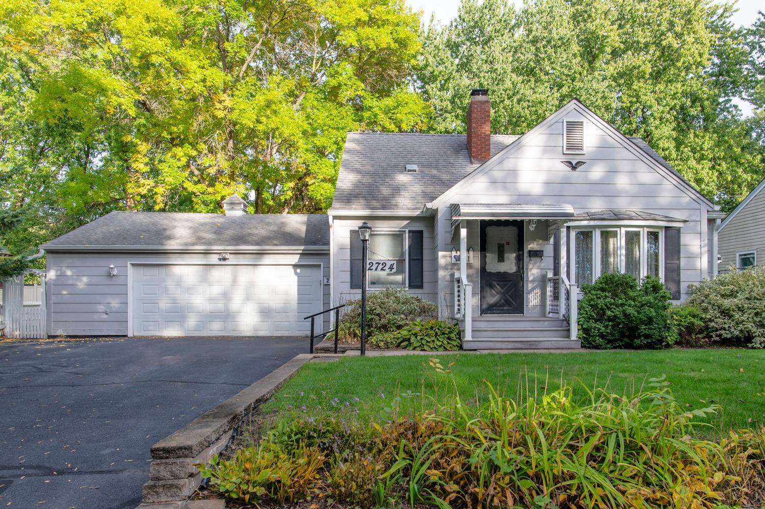 View of Residential at 2724 France Avenue, Robbinsdale MN 55422, Robbinsdale (7 of 40) - Mike Wilen | Minnesota Team Real Estate