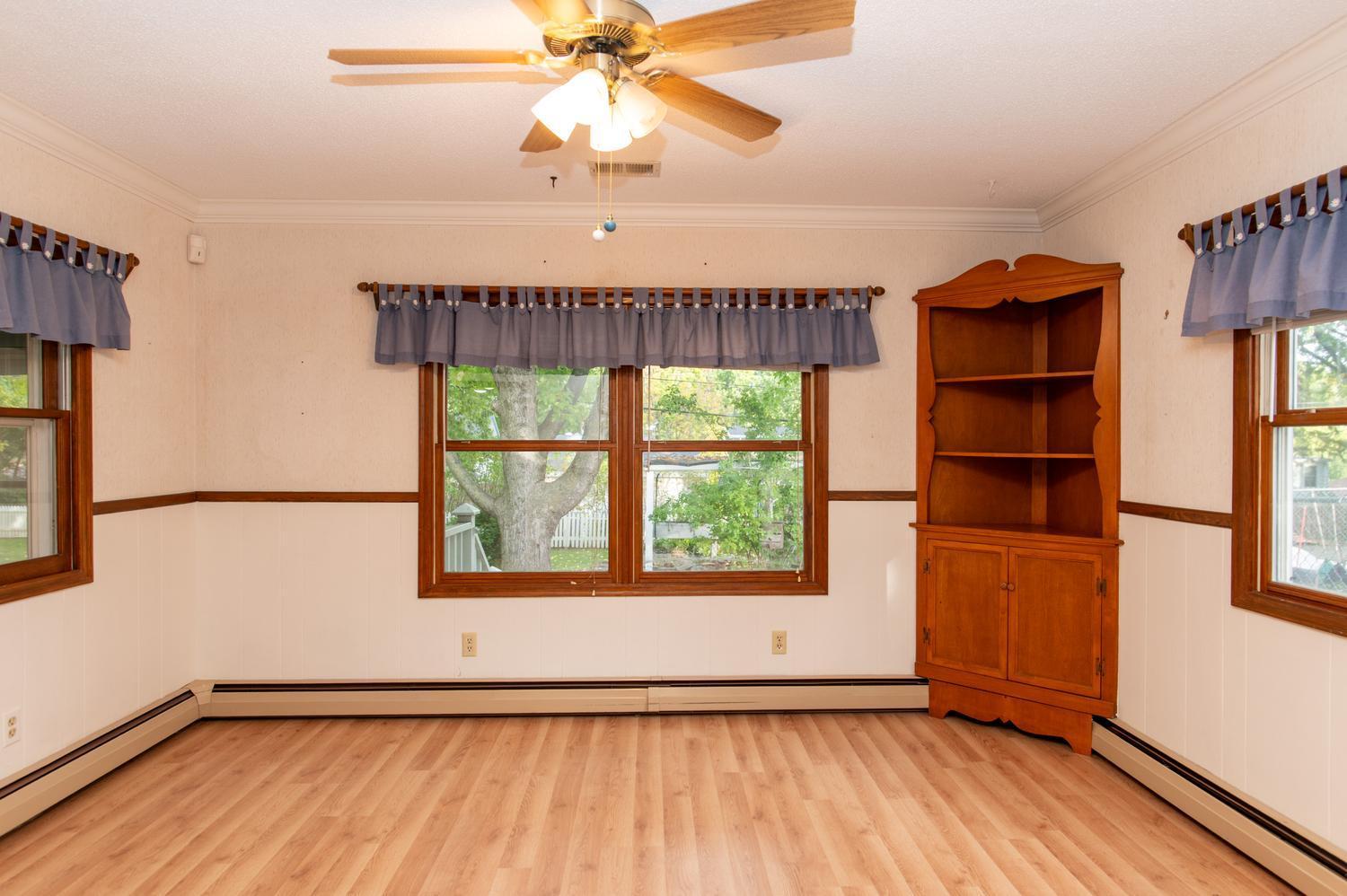 View of Residential at 2724 France Avenue, Robbinsdale MN 55422, Robbinsdale (24 of 40) - Mike Wilen | Minnesota Team Real Estate