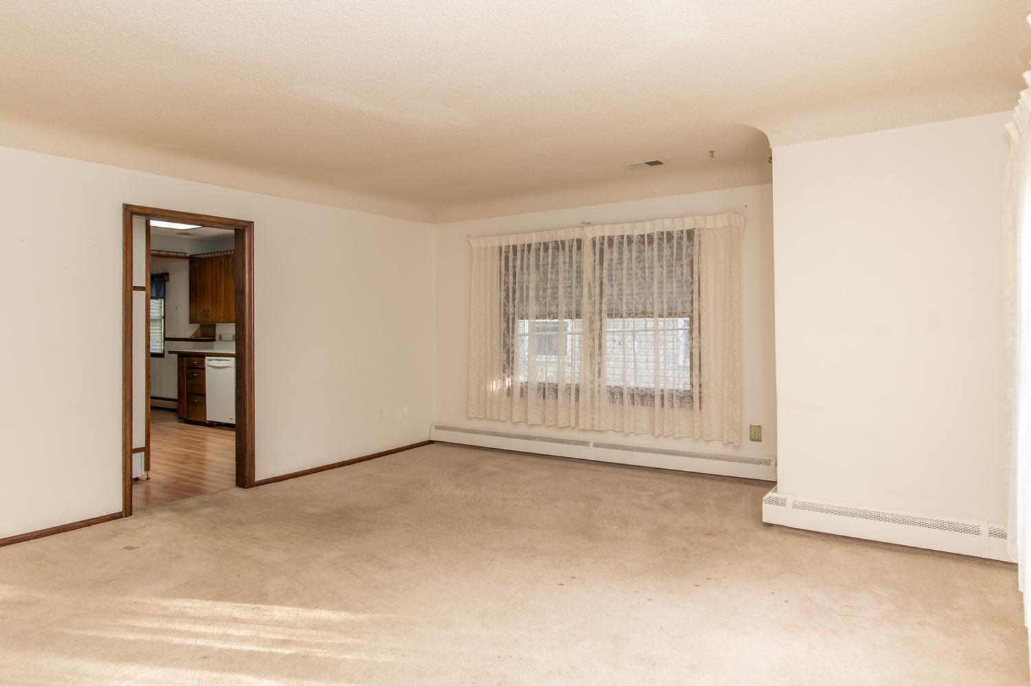 View of Residential at 2724 France Avenue, Robbinsdale MN 55422, Robbinsdale (26 of 40) - Mike Wilen | Minnesota Team Real Estate