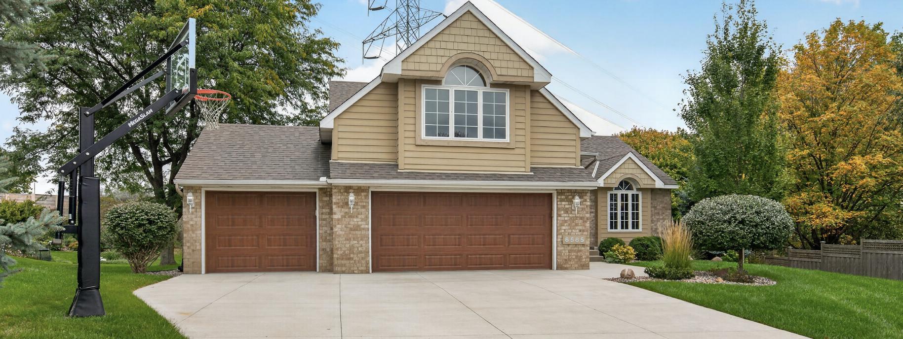 View of Single Family at 6585 Promontory Drive, Eden Prairie - Mike Wilen | Minnesota Team Real Estate