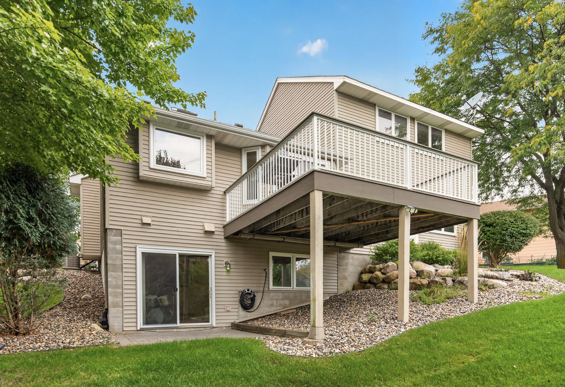View of Residential at 6585 Promontory Drive, Eden Prairie MN 55346, Eden Prairie (45 of 46) - Mike Wilen | Minnesota Team Real Estate