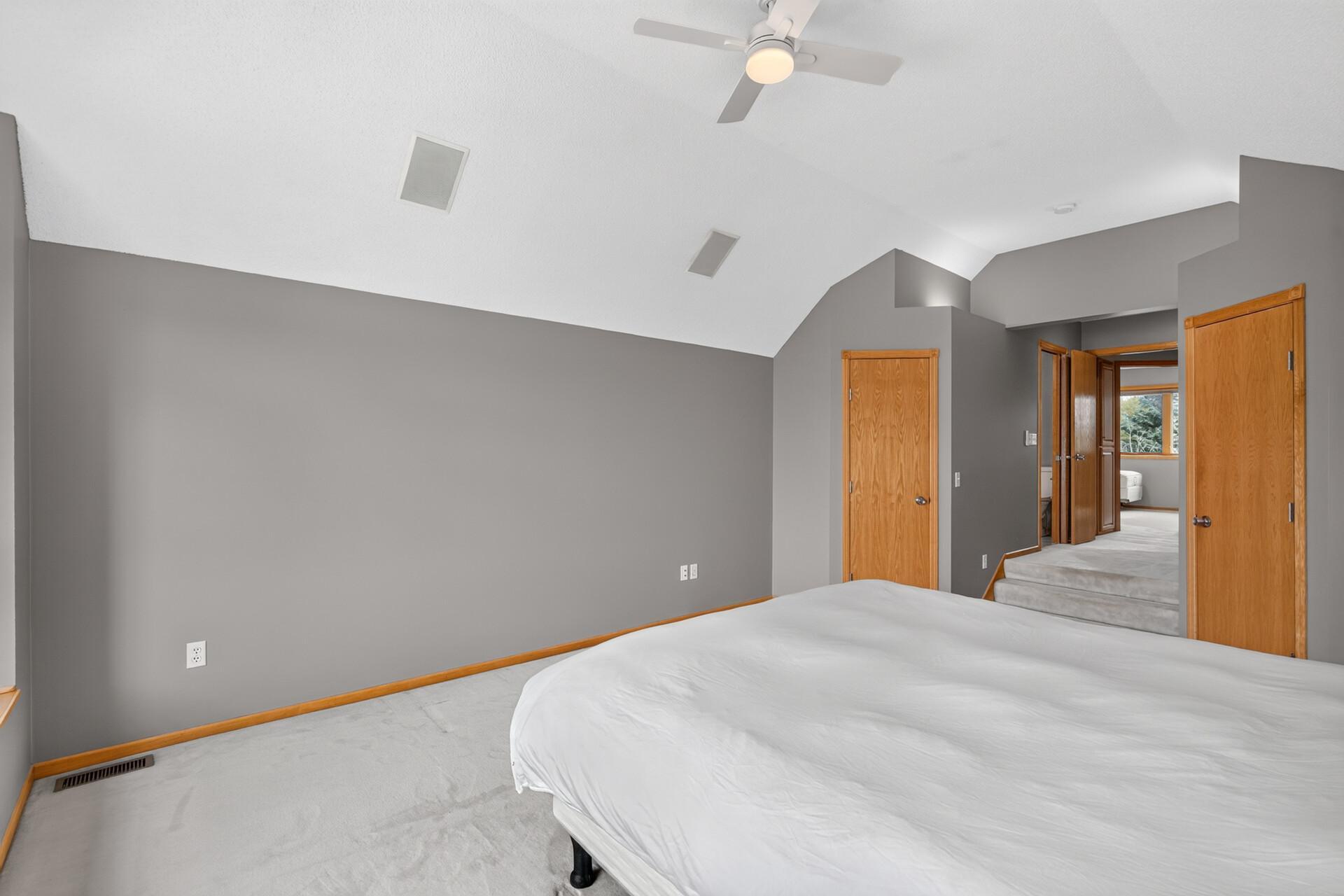 View of Residential at 6585 Promontory Drive, Eden Prairie MN 55346, Eden Prairie (29 of 46) - Mike Wilen | Minnesota Team Real Estate
