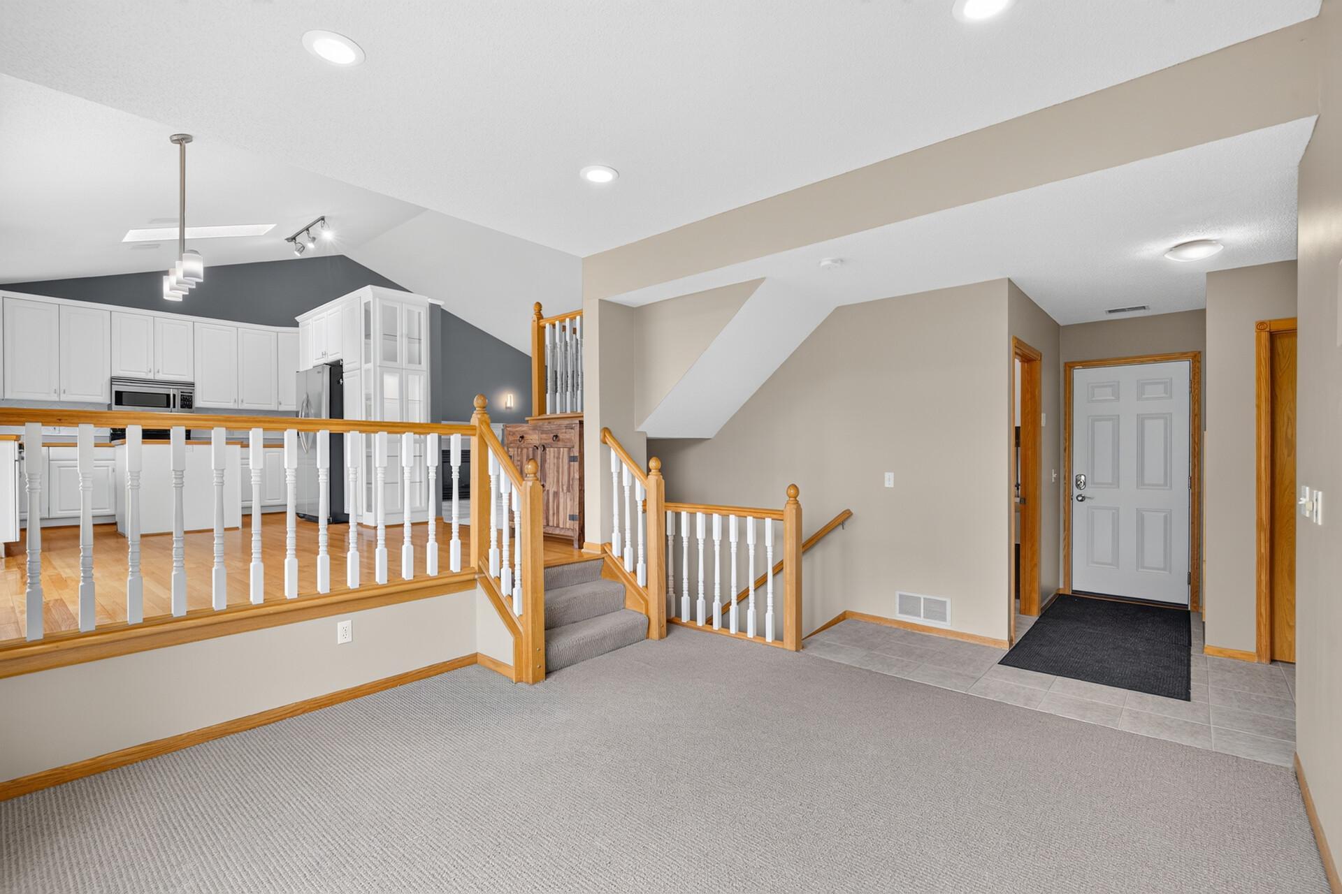 View of Residential at 6585 Promontory Drive, Eden Prairie MN 55346, Eden Prairie (20 of 46) - Mike Wilen | Minnesota Team Real Estate