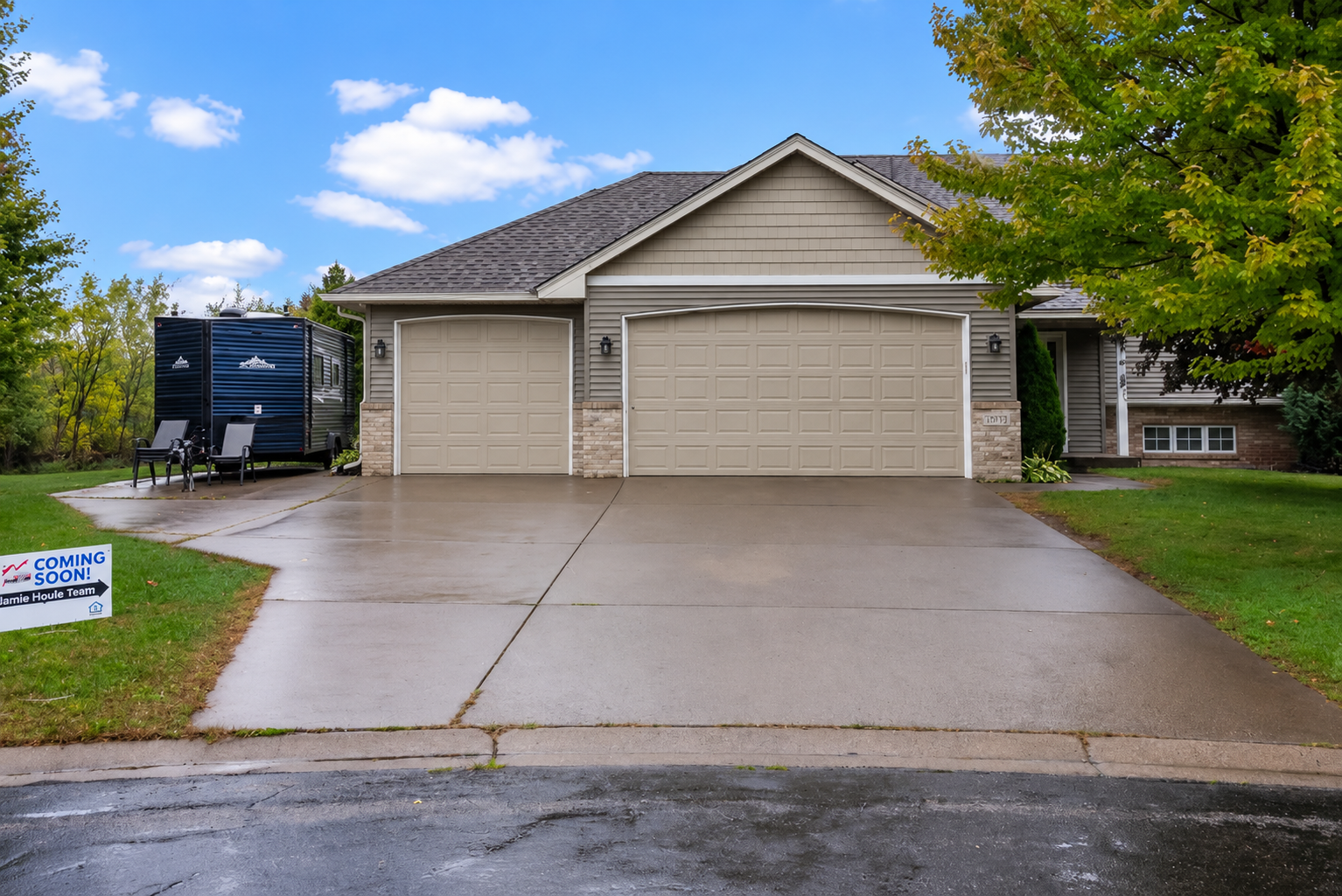 View of Single Family at 9711 Woodcrest Court, Monticello - Mike Wilen | Minnesota Team Real Estate