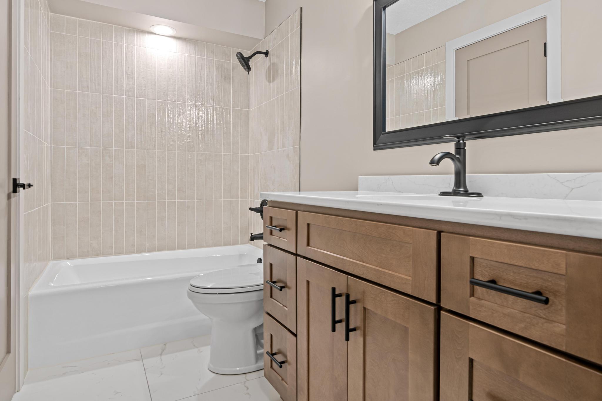 View of Residential at 2365 Hillwood Drive, Maplewood MN 55119, Maplewood (23 of 31) - Mike Wilen | Minnesota Team Real Estate
