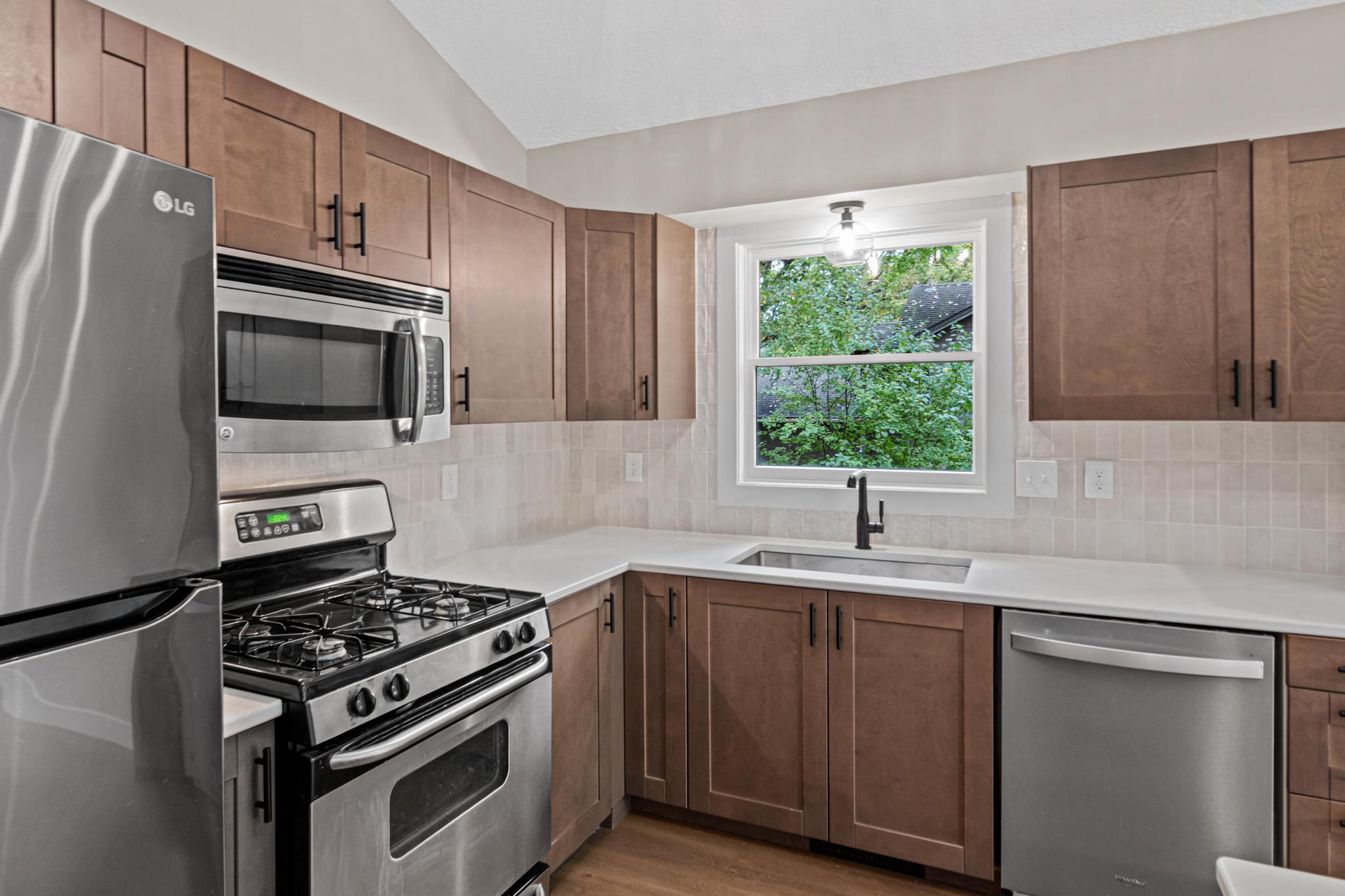 View of Residential at 2365 Hillwood Drive, Maplewood MN 55119, Maplewood (16 of 31) - Mike Wilen | Minnesota Team Real Estate
