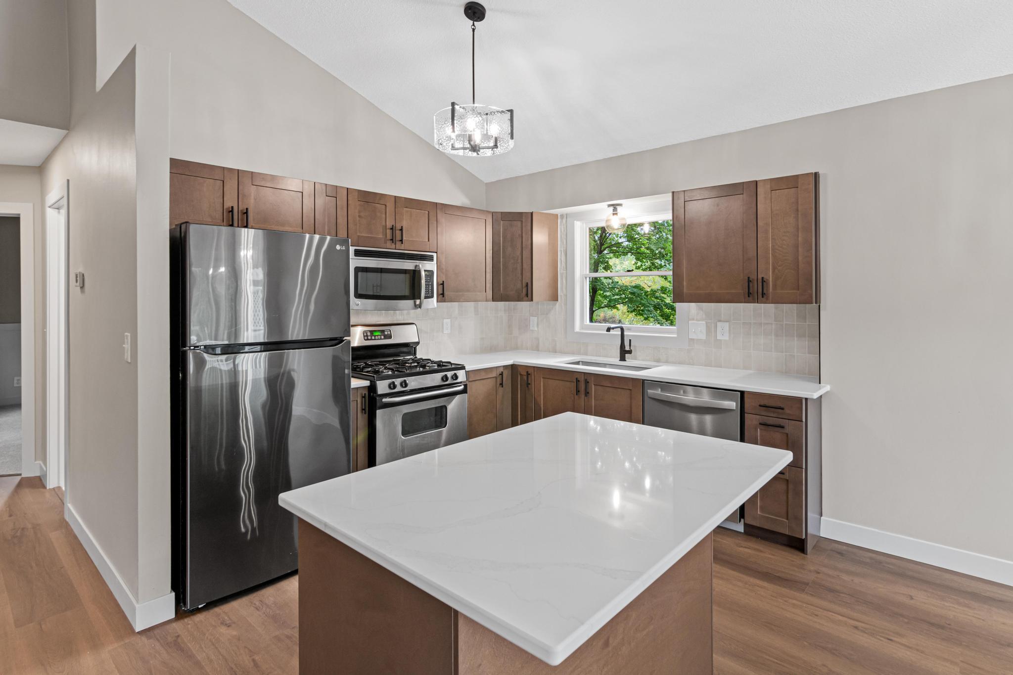View of Residential at 2365 Hillwood Drive, Maplewood MN 55119, Maplewood (15 of 31) - Mike Wilen | Minnesota Team Real Estate