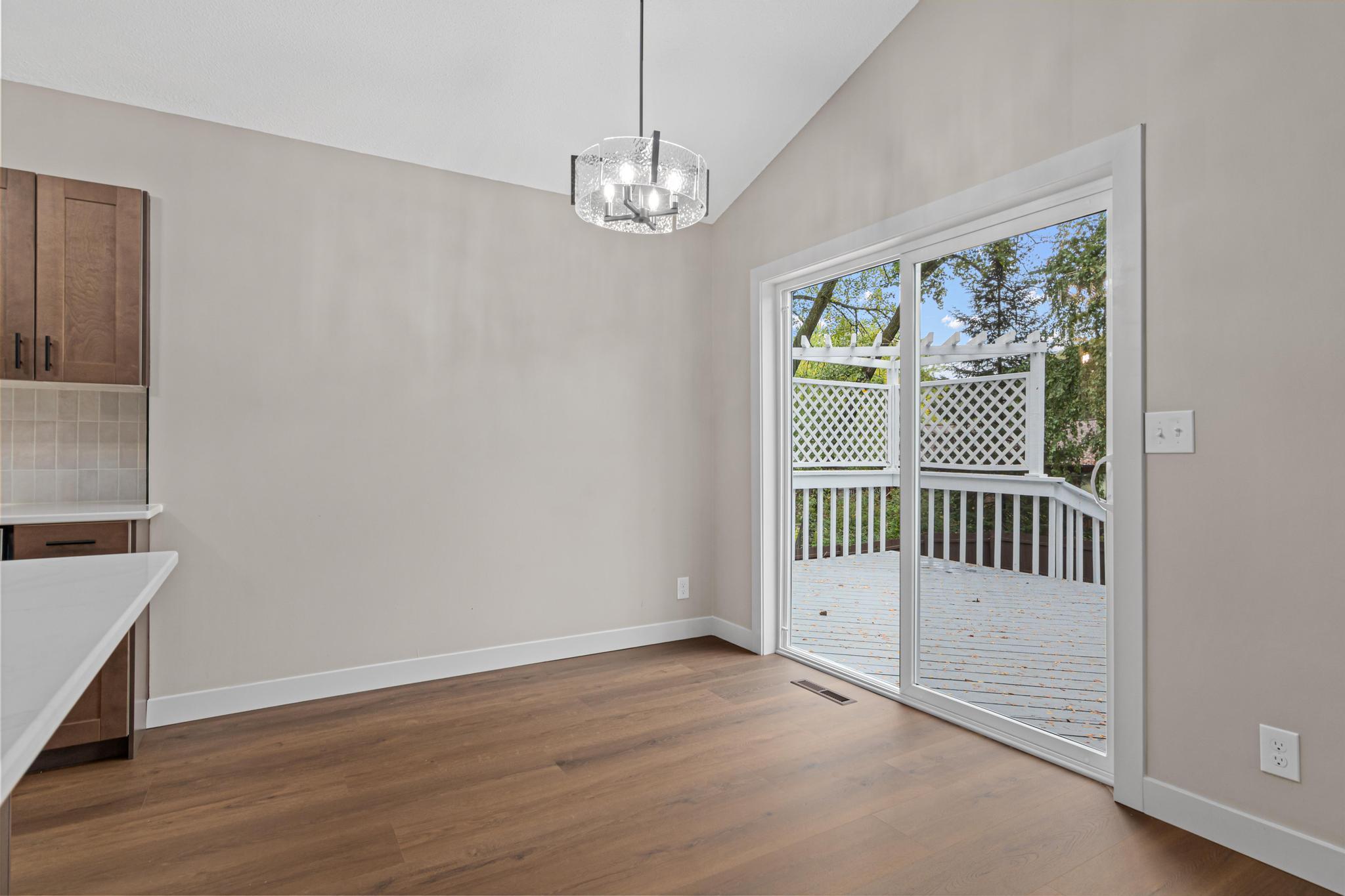 View of Residential at 2365 Hillwood Drive, Maplewood MN 55119, Maplewood (12 of 31) - Mike Wilen | Minnesota Team Real Estate