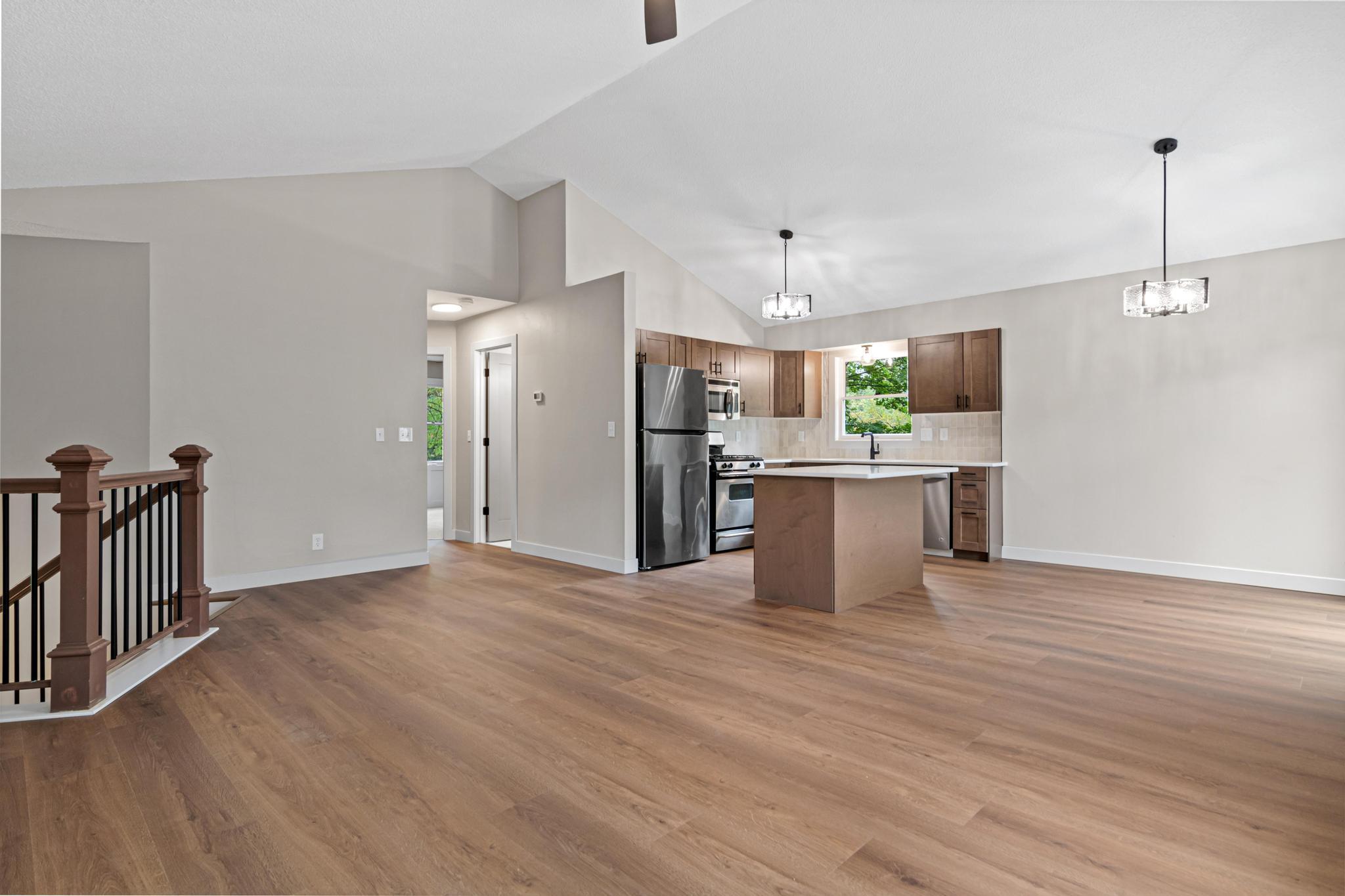 View of Residential at 2365 Hillwood Drive, Maplewood MN 55119, Maplewood (9 of 31) - Mike Wilen | Minnesota Team Real Estate