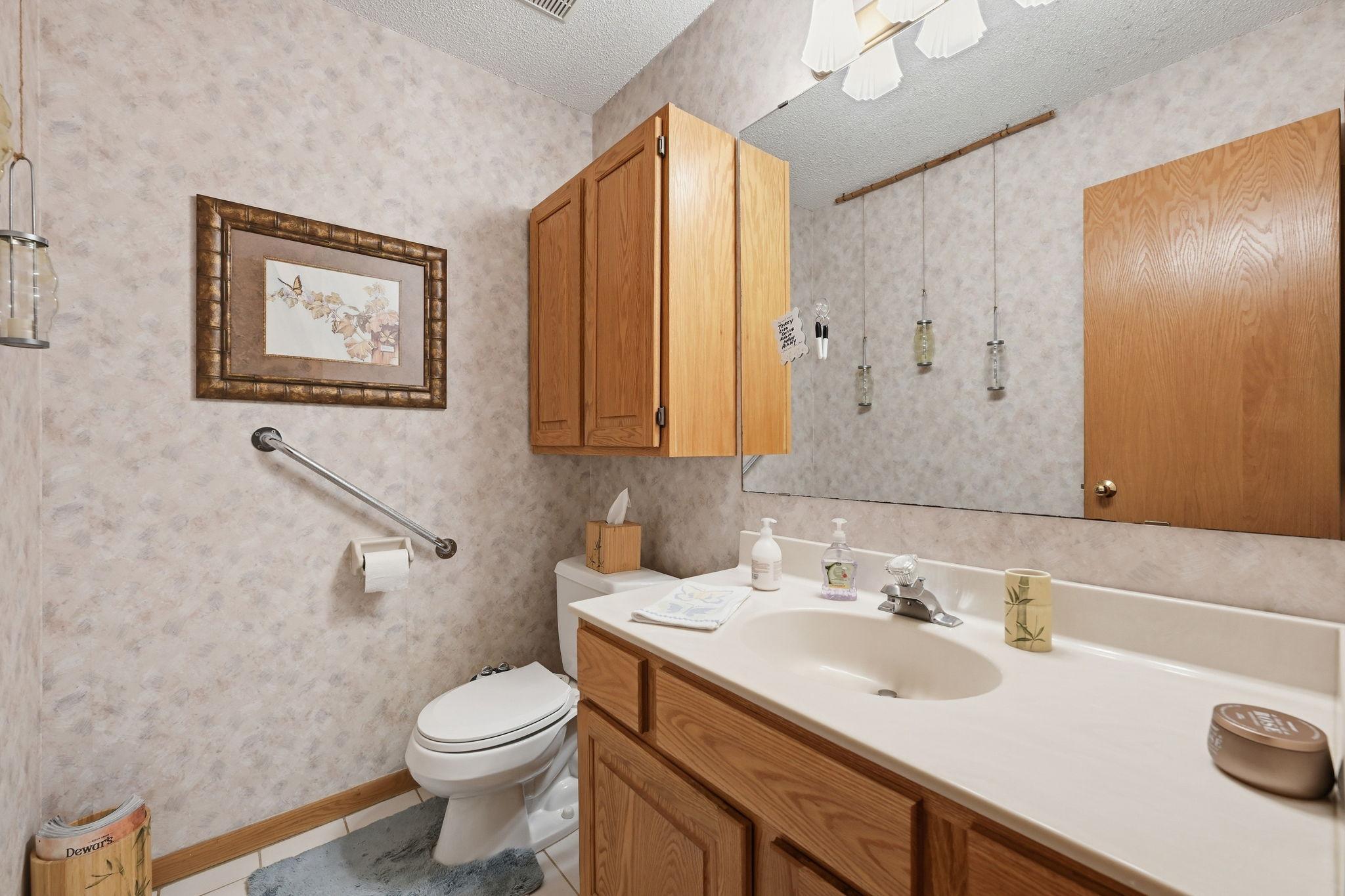 View of Residential at 10711 53rd Avenue, Plymouth MN 55442, Plymouth (11 of 27) - Mike Wilen | Minnesota Team Real Estate