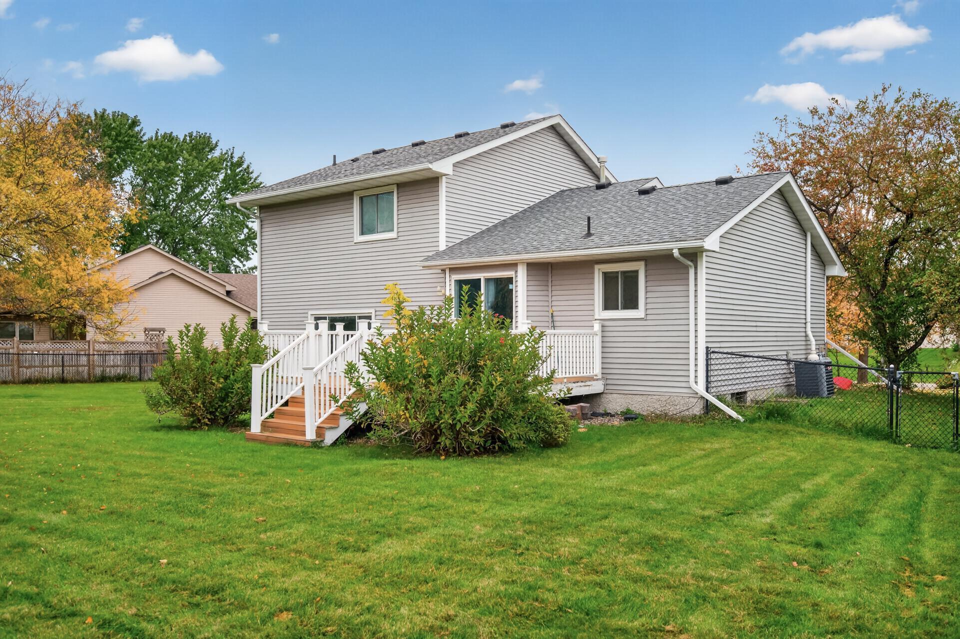 View of Residential at 8919 Victoria Gardens, Brooklyn Park MN 55443, Brooklyn Park (22 of 23) - Mike Wilen | Minnesota Team Real Estate