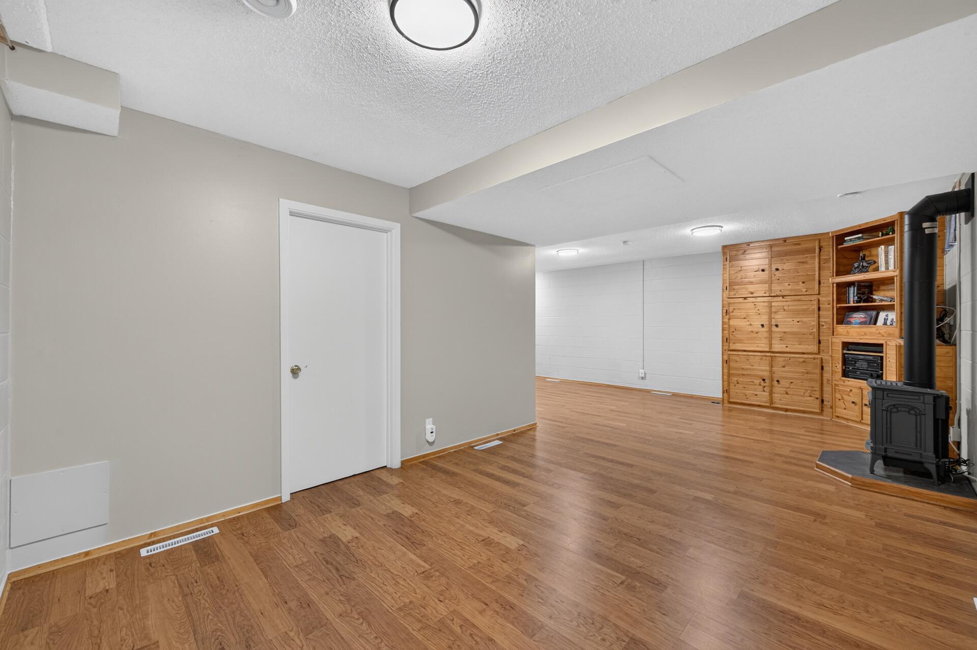 View of Residential at 7829 Somerset Circle, Woodbury MN 55125, Woodbury (67 of 94) - Mike Wilen | Minnesota Team Real Estate