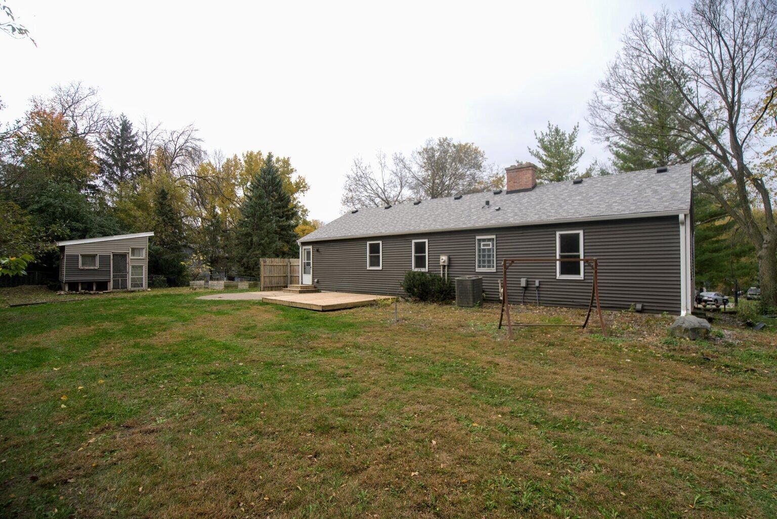 View of Residential at 13510 Knollway Drive, Minnetonka MN 55305, Minnetonka (8 of 10) - Mike Wilen | Minnesota Team Real Estate
