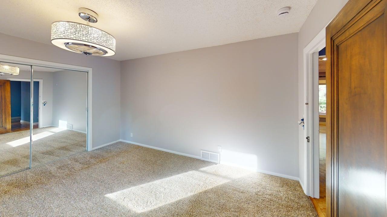 View of Residential at 13510 Knollway Drive, Minnetonka MN 55305, Minnetonka (11 of 30) - Mike Wilen | Minnesota Team Real Estate