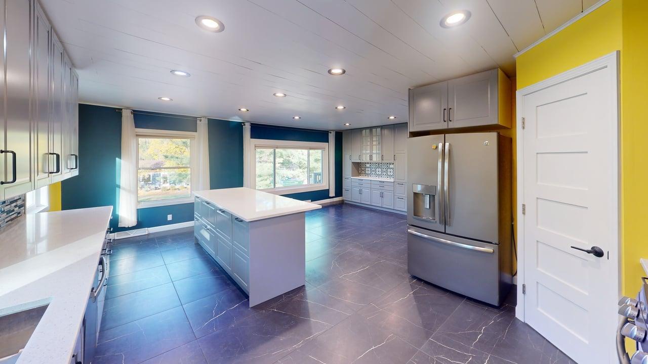 View of Residential at 13510 Knollway Drive, Minnetonka MN 55305, Minnetonka (9 of 30) - Mike Wilen | Minnesota Team Real Estate