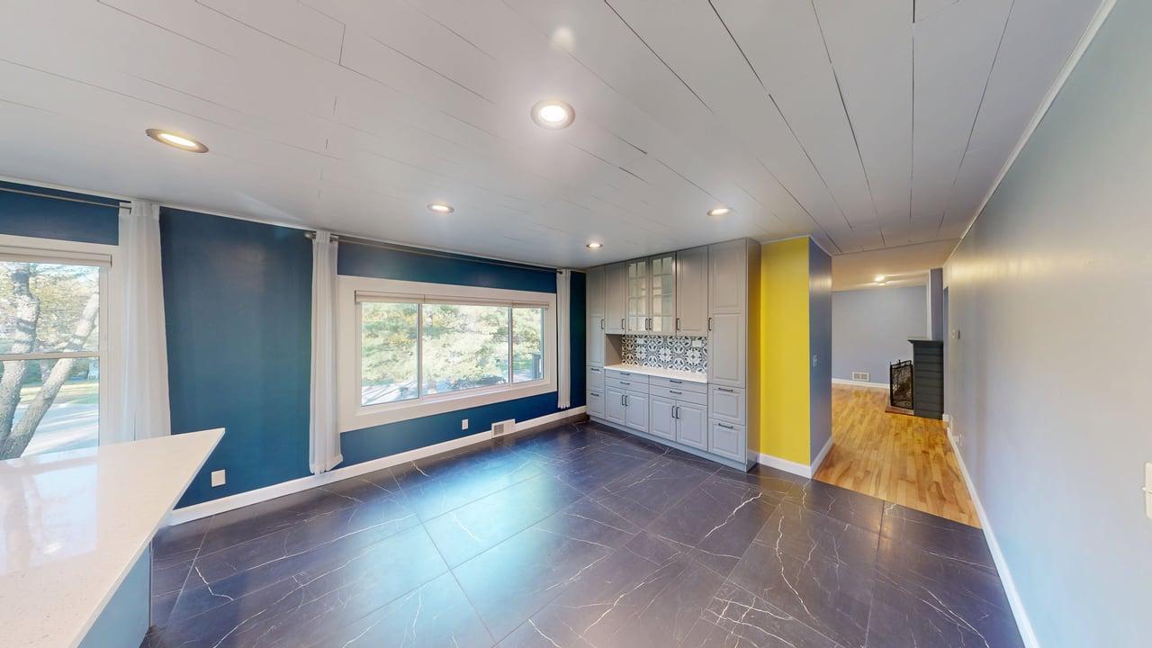 View of Residential at 13510 Knollway Drive, Minnetonka MN 55305, Minnetonka (6 of 30) - Mike Wilen | Minnesota Team Real Estate
