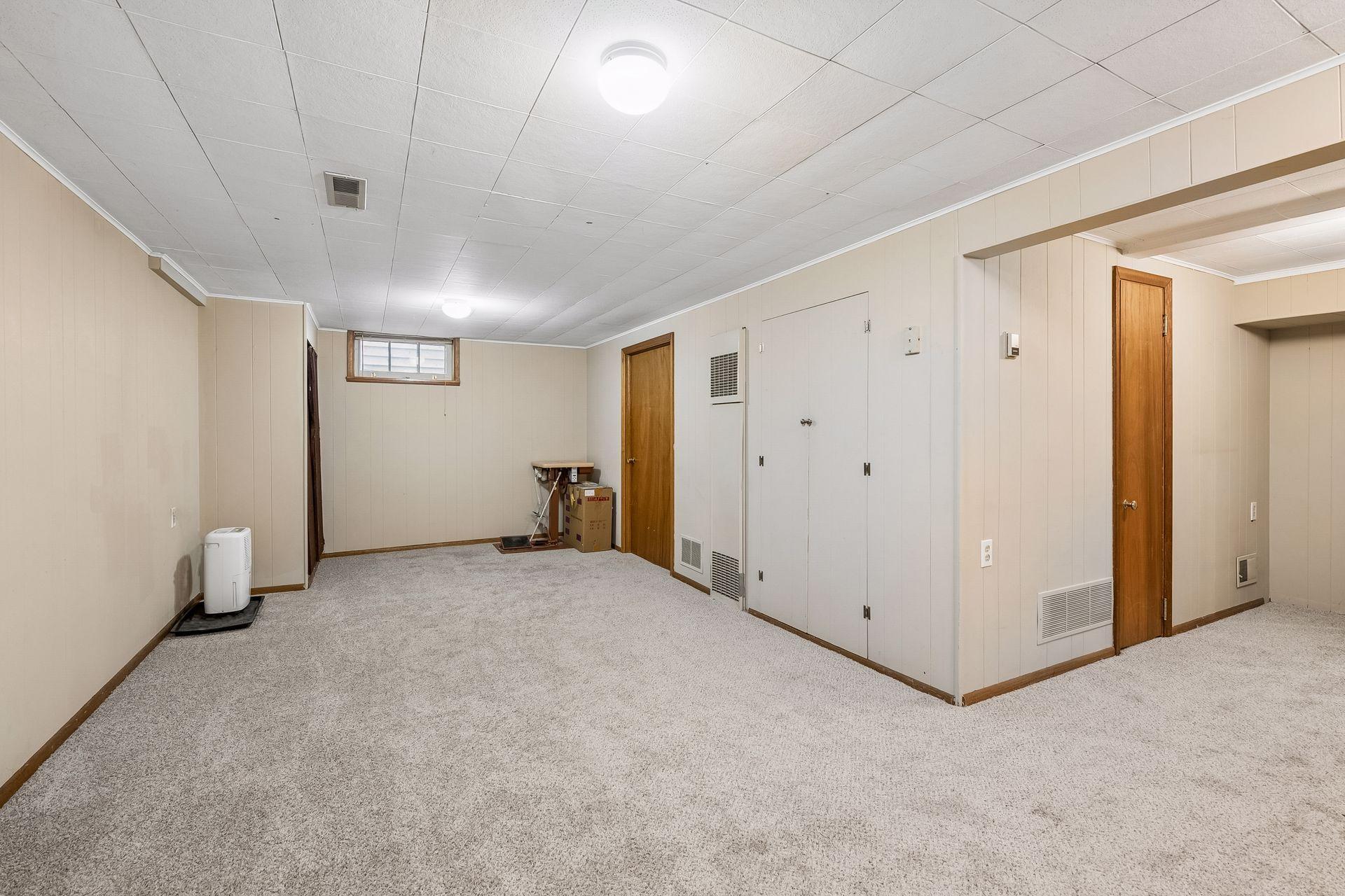 View of Residential at 5625 42nd Avenue, Minneapolis MN 55417, Minneapolis (18 of 34) - Mike Wilen | Minnesota Team Real Estate