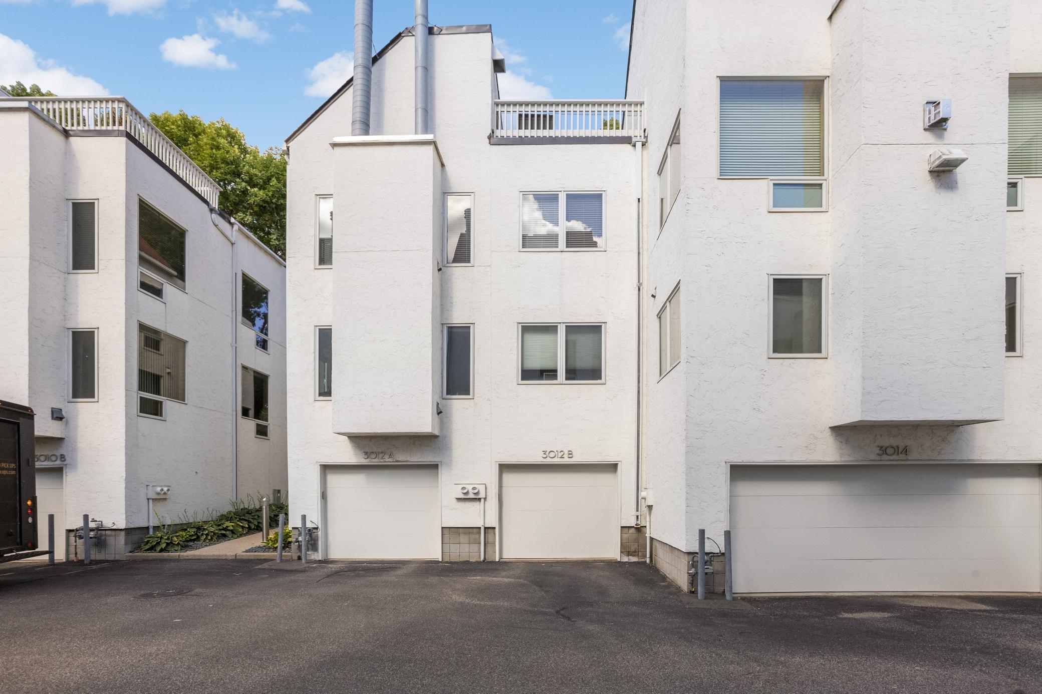View of Residential at 3012 Lake Shore Drive #B, Minneapolis MN 55416, Minneapolis (3 of 57) - Mike Wilen | Minnesota Team Real Estate