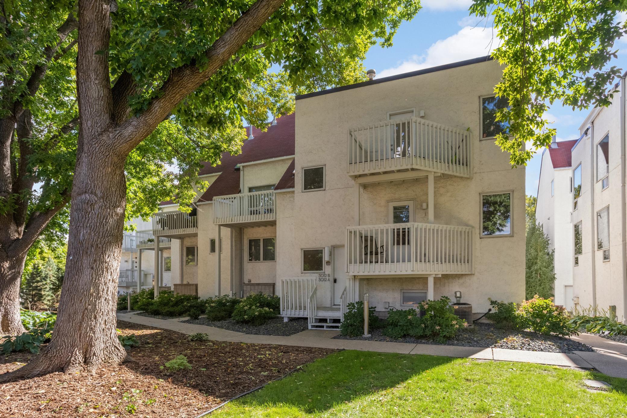 View of (CC) Manor/Village at 3012 Lake Shore Drive, Minneapolis - Mike Wilen | Minnesota Team Real Estate