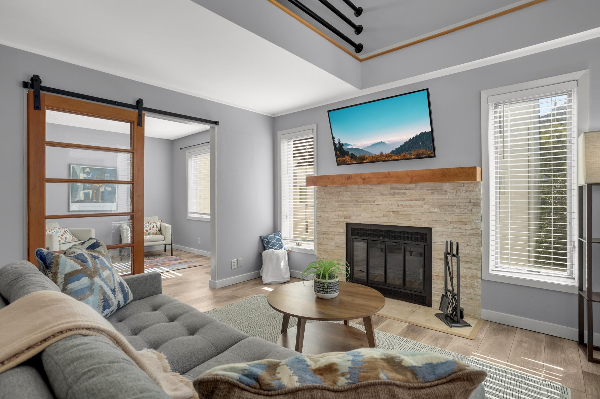 View of Residential at 3012 Lake Shore Drive #B, Minneapolis MN 55416, Minneapolis (8 of 57) - Mike Wilen | Minnesota Team Real Estate