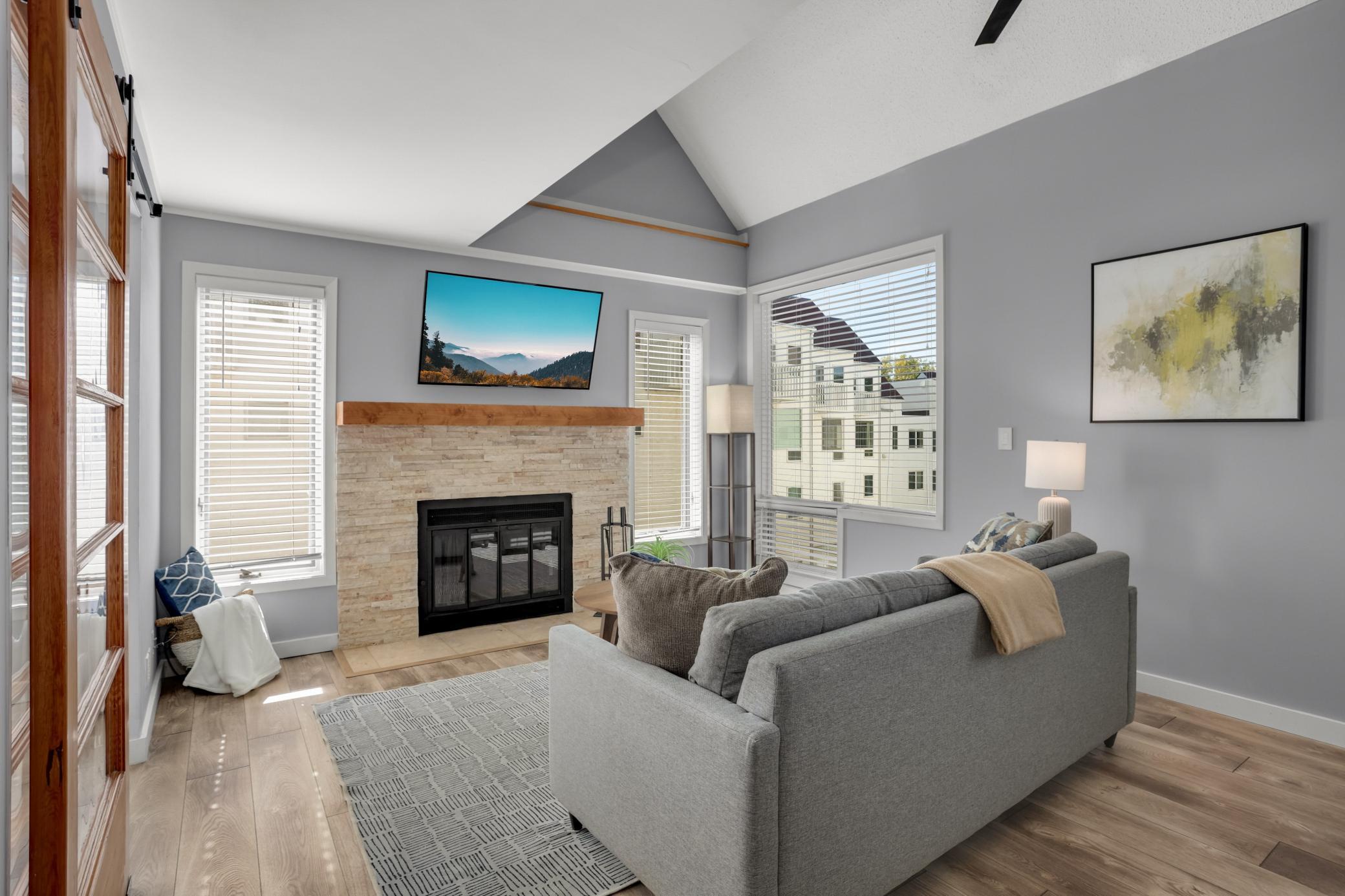 View of Residential at 3012 Lake Shore Drive #B, Minneapolis MN 55416, Minneapolis (6 of 57) - Mike Wilen | Minnesota Team Real Estate