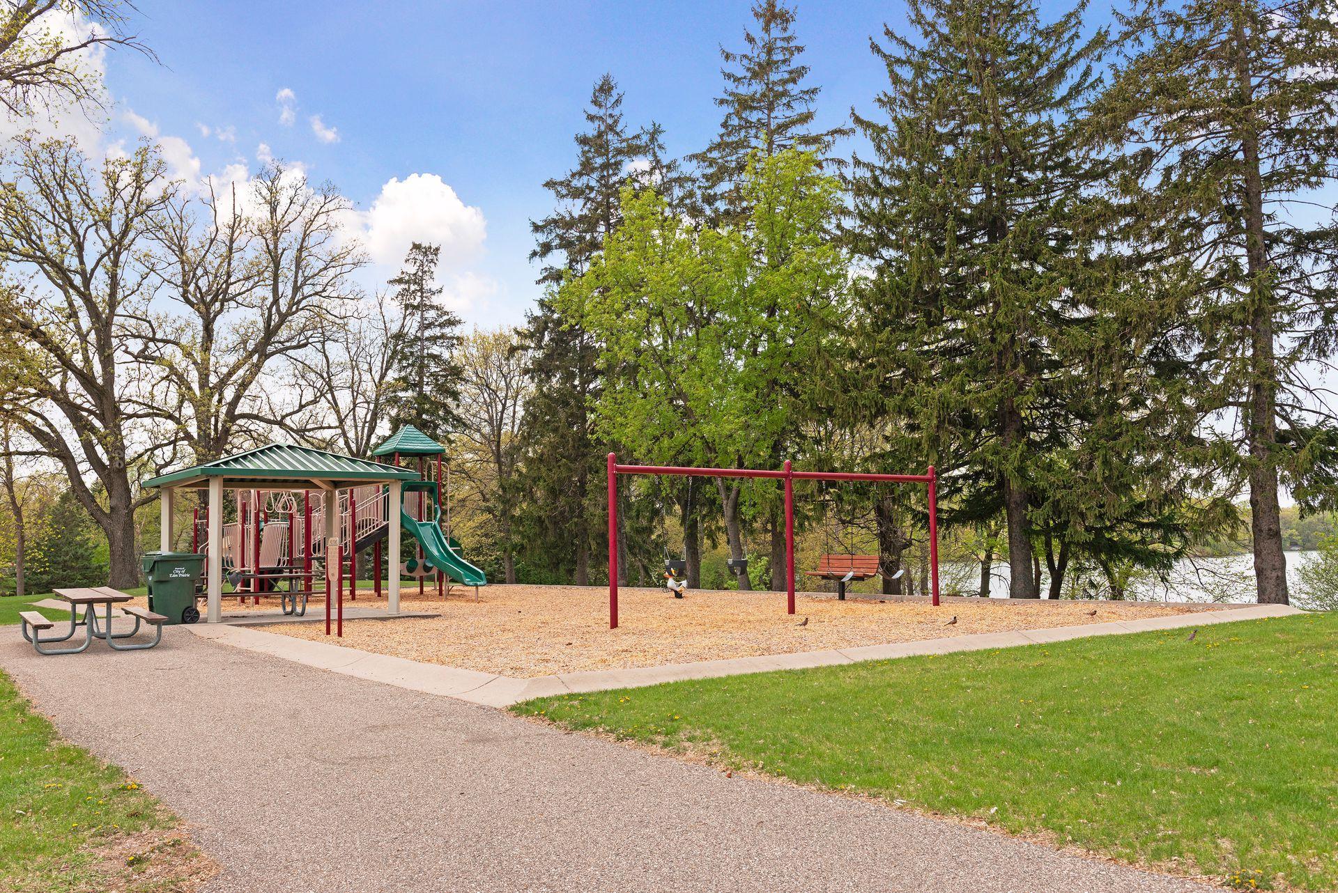 View of Residential at 14478 Boulder Pointe Road, Eden Prairie MN 55347, Eden Prairie (66 of 94) - Mike Wilen | Minnesota Team Real Estate