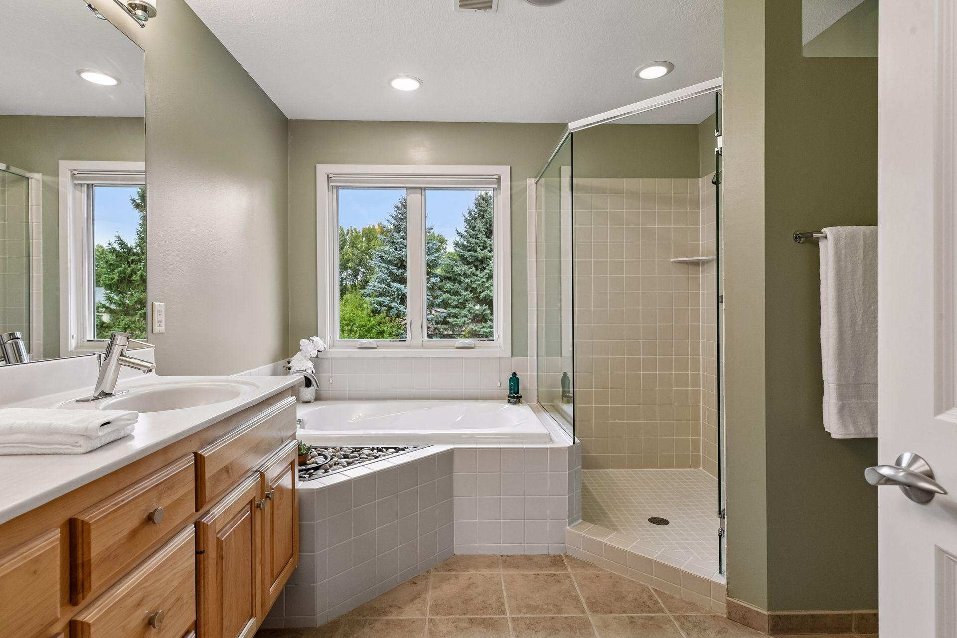 View of Residential at 14478 Boulder Pointe Road, Eden Prairie MN 55347, Eden Prairie (41 of 94) - Mike Wilen | Minnesota Team Real Estate