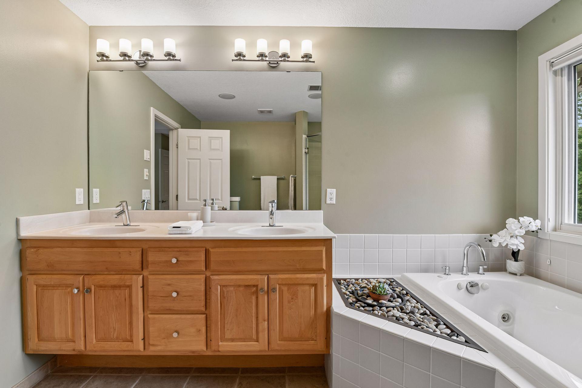 View of Residential at 14478 Boulder Pointe Road, Eden Prairie MN 55347, Eden Prairie (40 of 94) - Mike Wilen | Minnesota Team Real Estate