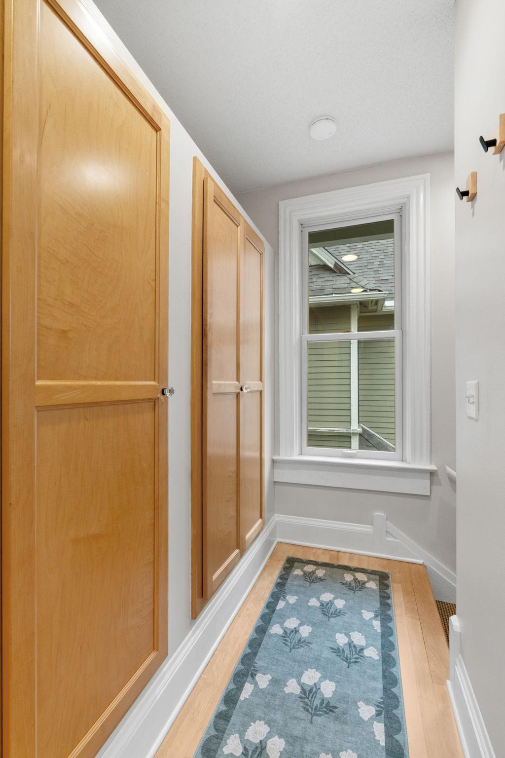 View of Residential at 408 Laurel Avenue #2, Saint Paul MN 55102, Saint Paul (25 of 54) - Mike Wilen | Minnesota Team Real Estate
