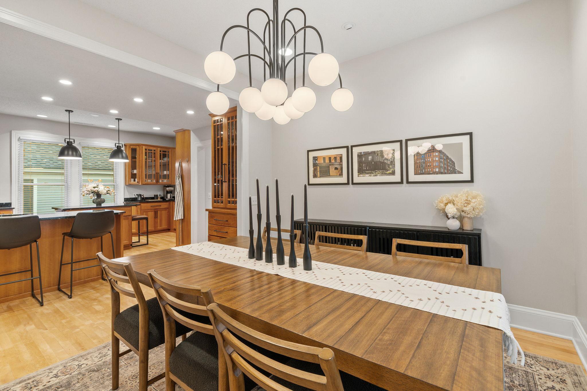 View of Residential at 408 Laurel Avenue #2, Saint Paul MN 55102, Saint Paul (21 of 54) - Mike Wilen | Minnesota Team Real Estate
