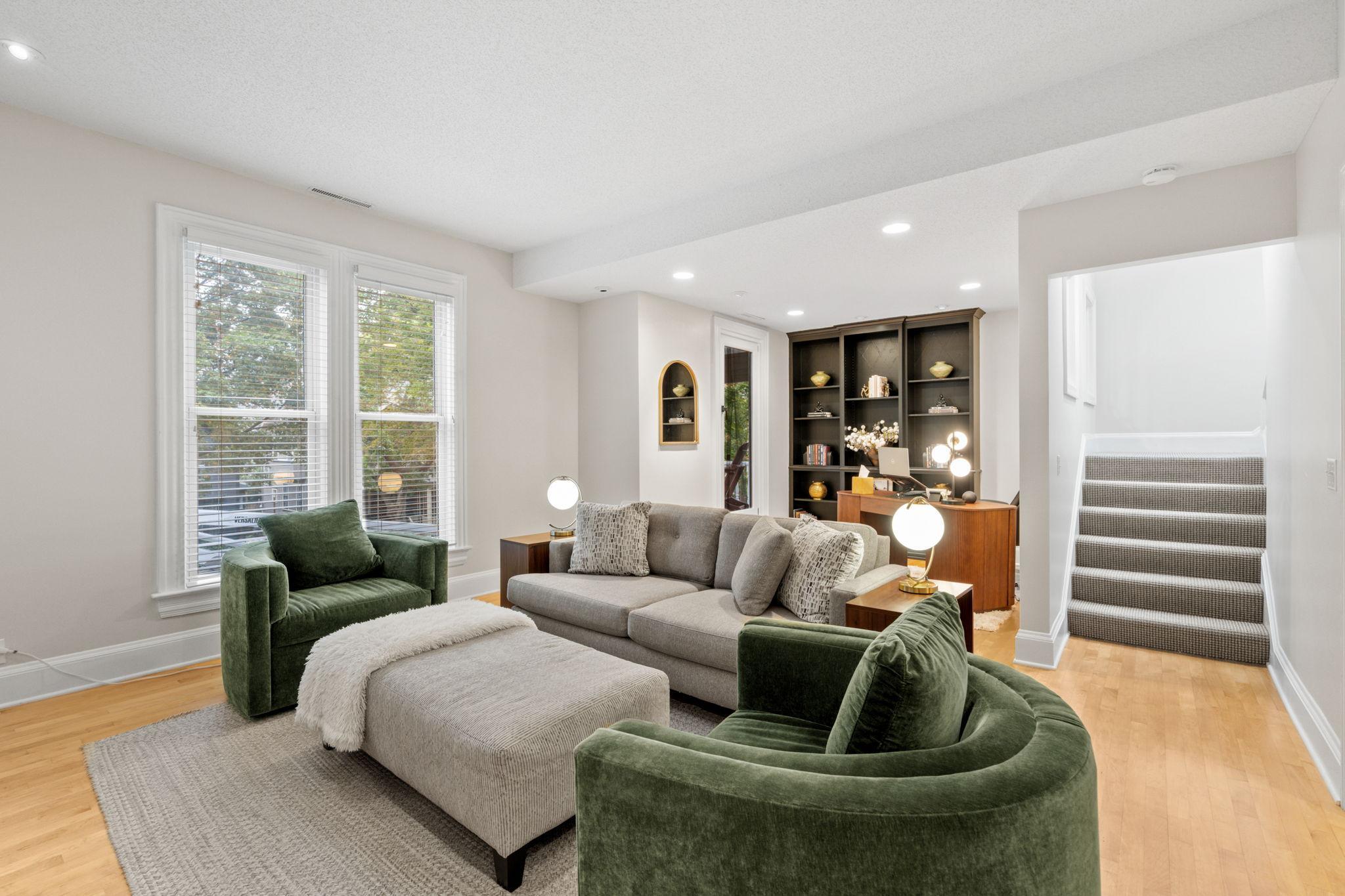 View of Residential at 408 Laurel Avenue #2, Saint Paul MN 55102, Saint Paul (5 of 54) - Mike Wilen | Minnesota Team Real Estate