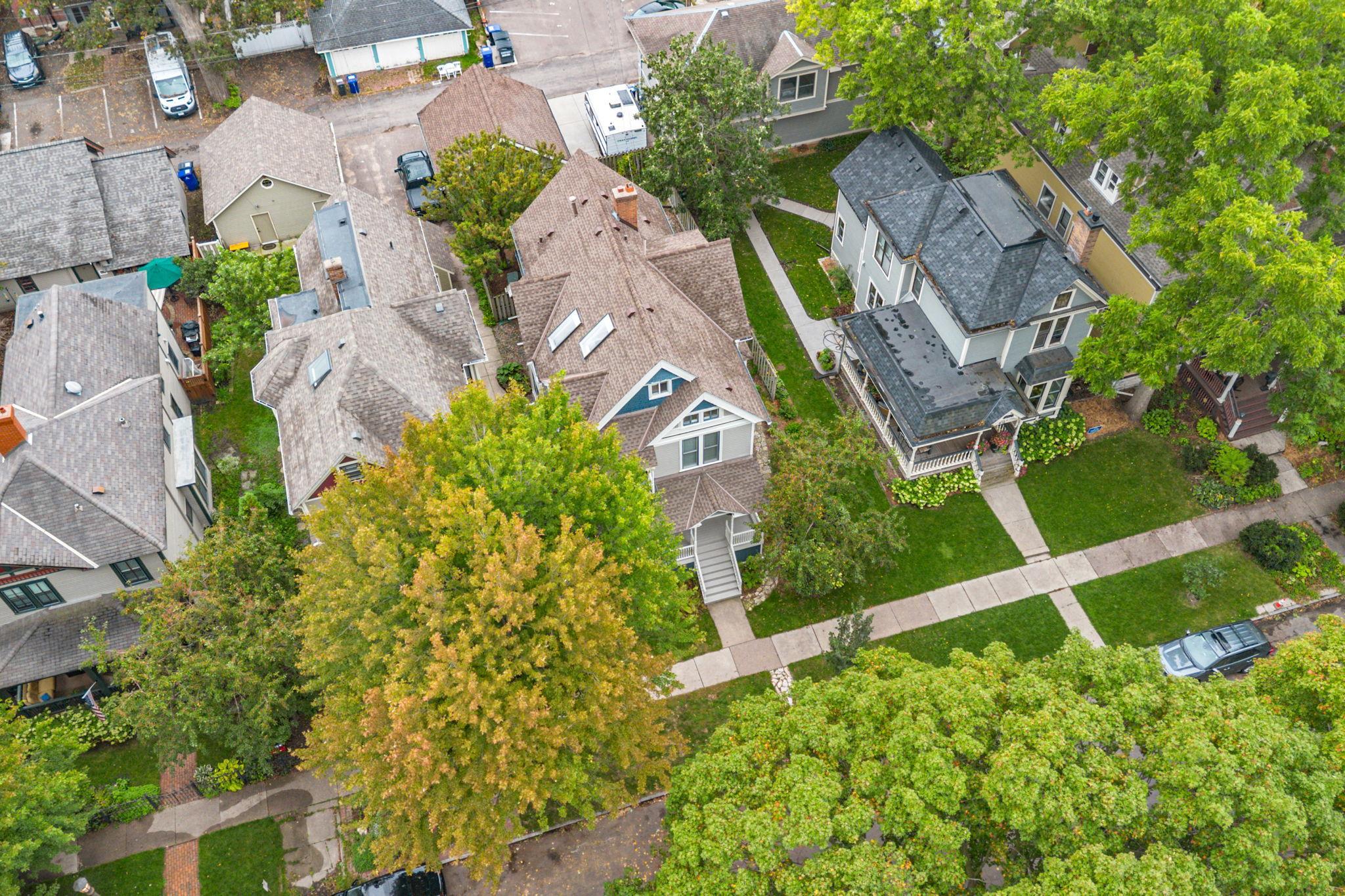 View of Residential at 408 Laurel Avenue #2, Saint Paul MN 55102, Saint Paul (52 of 54) - Mike Wilen | Minnesota Team Real Estate