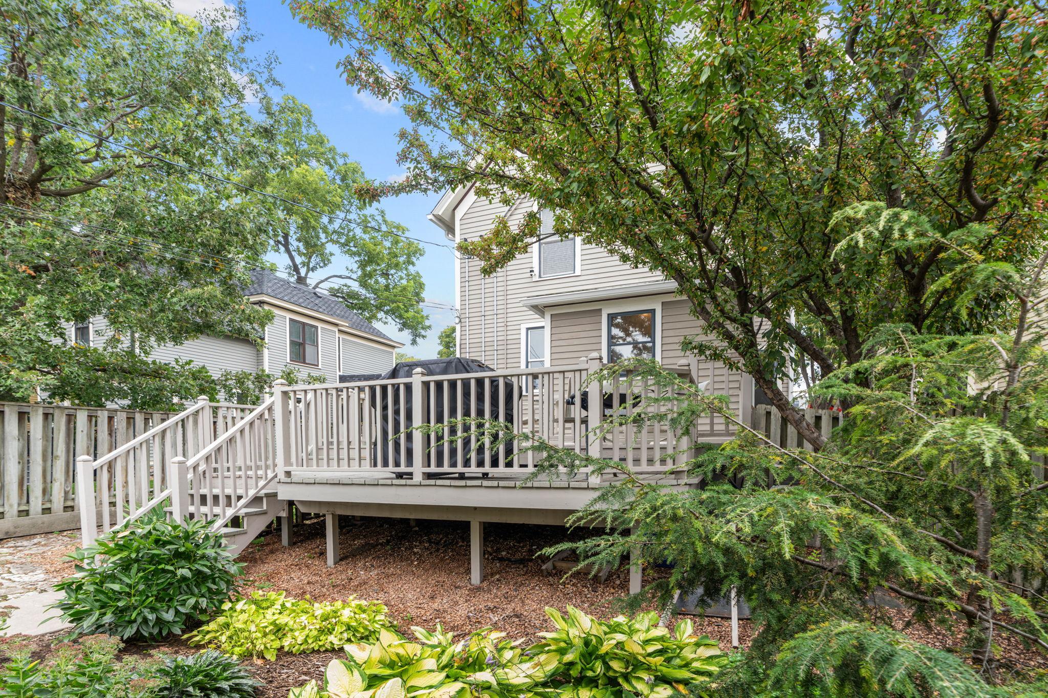 View of Residential at 408 Laurel Avenue #2, Saint Paul MN 55102, Saint Paul (41 of 54) - Mike Wilen | Minnesota Team Real Estate