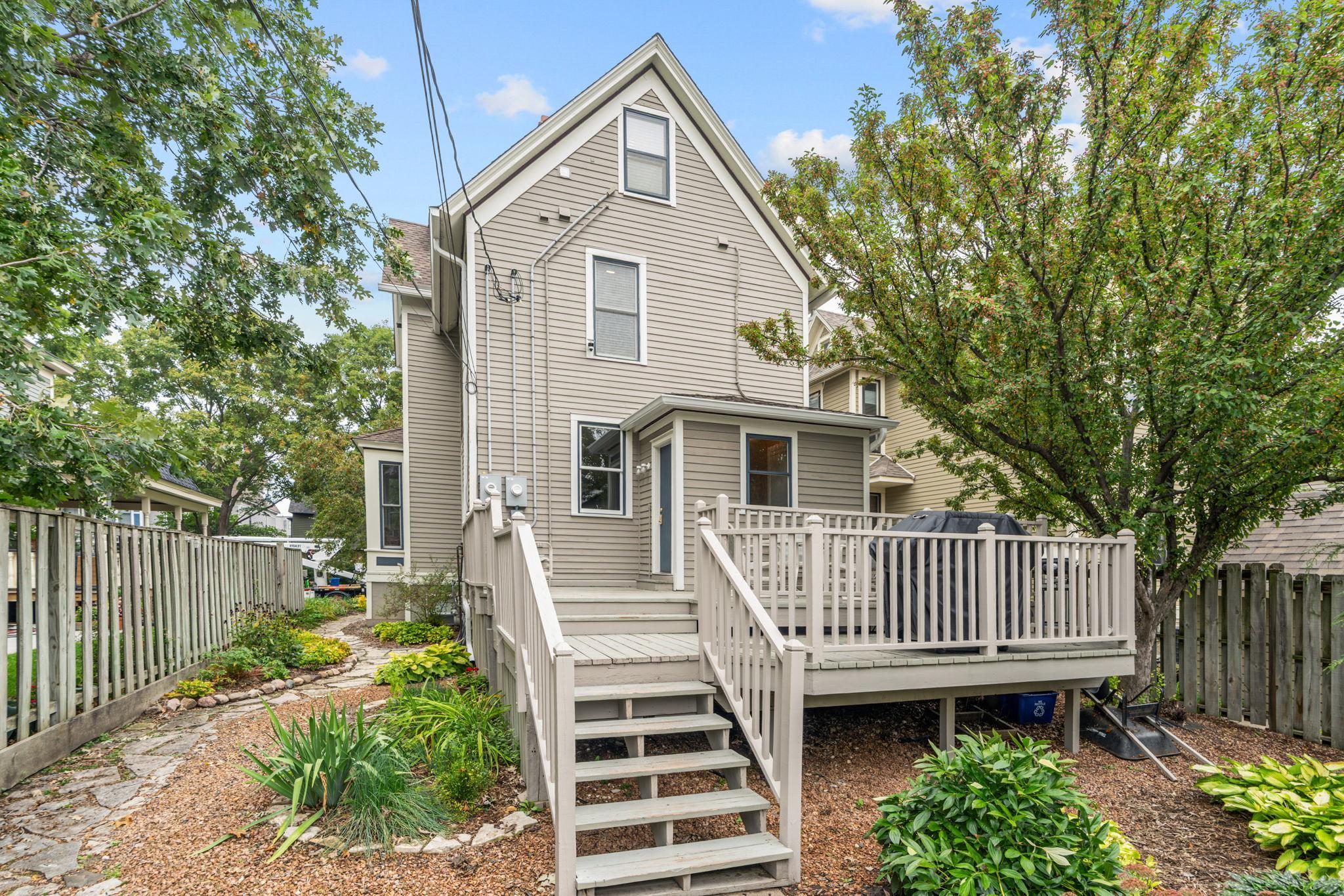 View of Residential at 408 Laurel Avenue #2, Saint Paul MN 55102, Saint Paul (43 of 54) - Mike Wilen | Minnesota Team Real Estate
