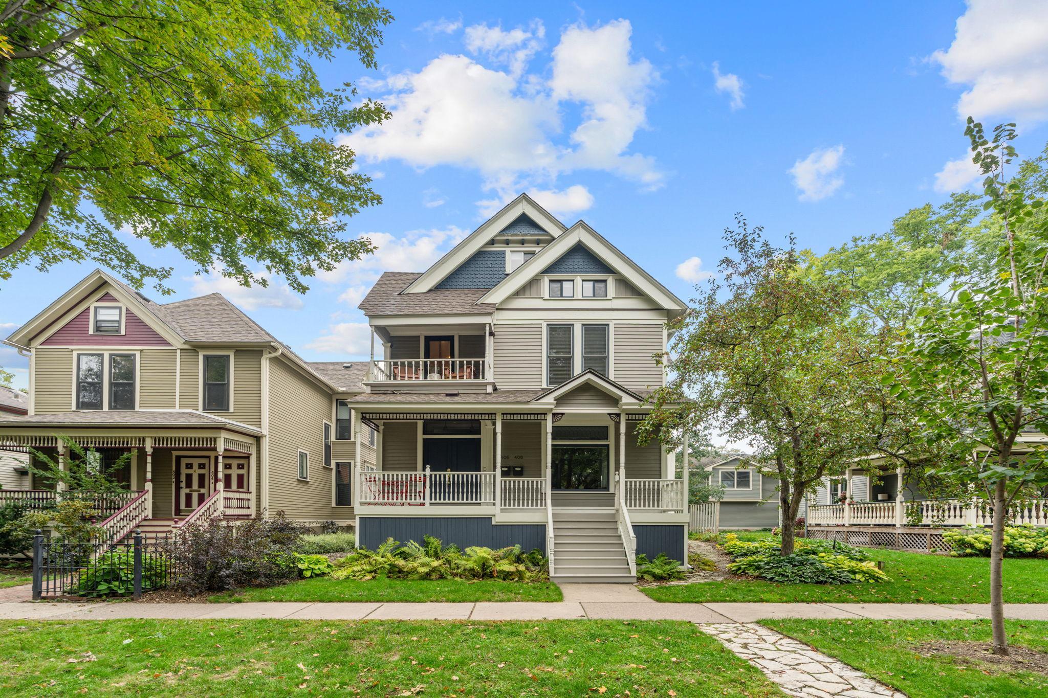 View of (CC) Two Unit at 408 Laurel Avenue, Saint Paul - Mike Wilen | Minnesota Team Real Estate