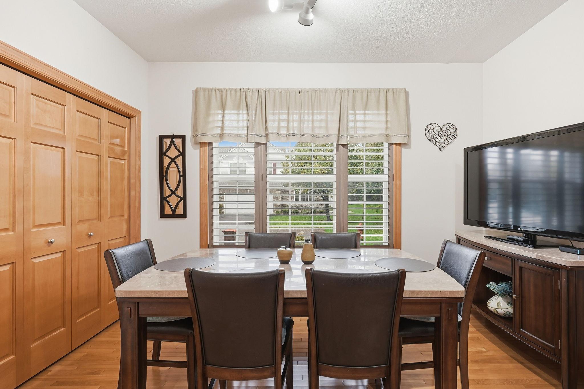 View of Residential at 7147 Arthur Drive, Woodbury MN 55125, Woodbury (10 of 27) - Mike Wilen | Minnesota Team Real Estate