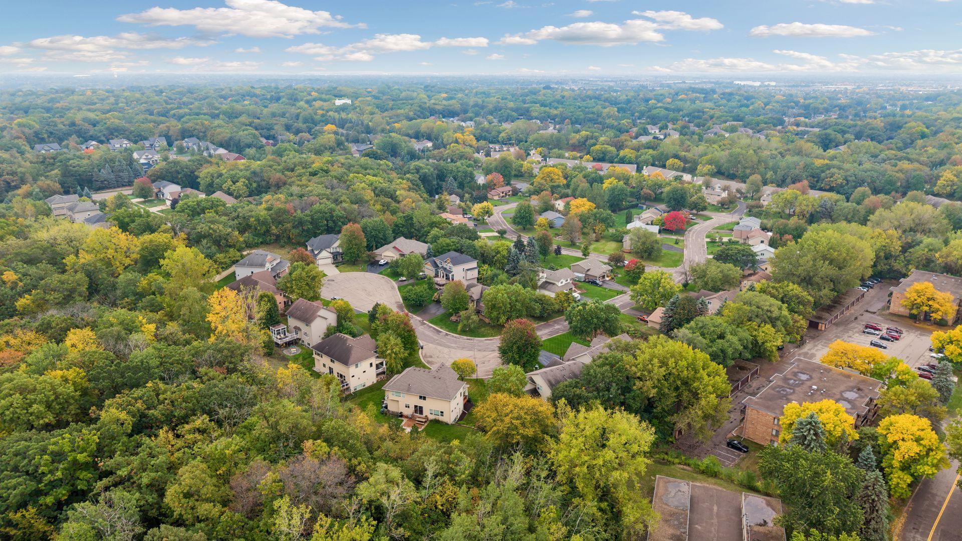 View of Residential at 12844 Garrett Court, Apple Valley MN 55124, Apple Valley (4 of 45) - Mike Wilen | Minnesota Team Real Estate