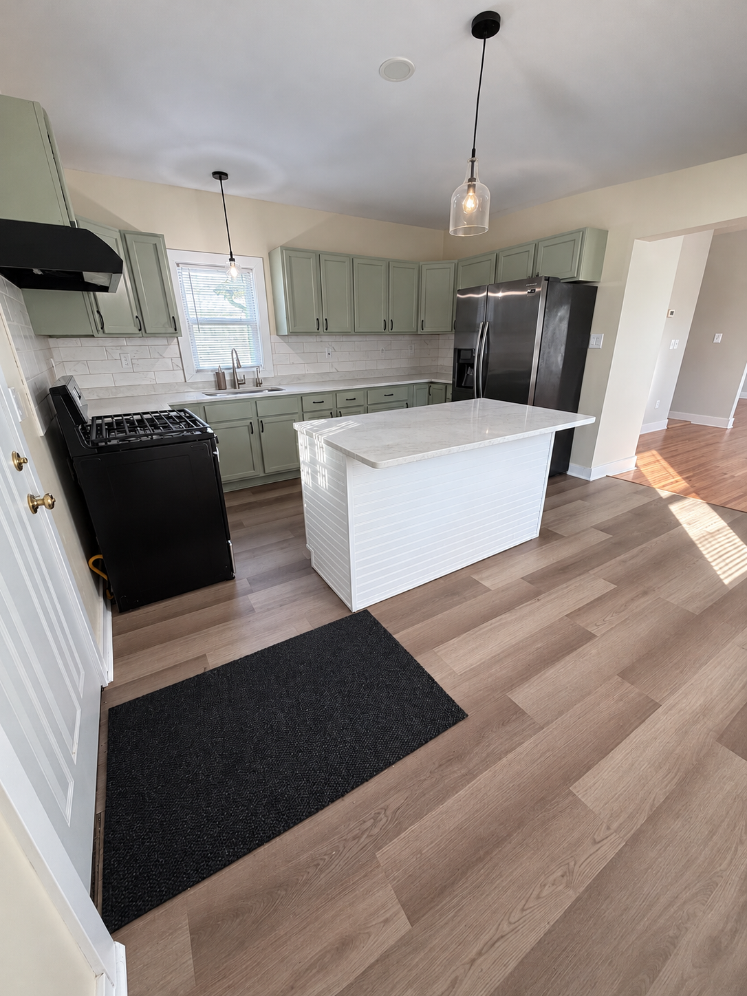 View of Residential at 929 Barclay Street, Saint Paul MN 55106, Saint Paul (15 of 43) - Mike Wilen | Minnesota Team Real Estate
