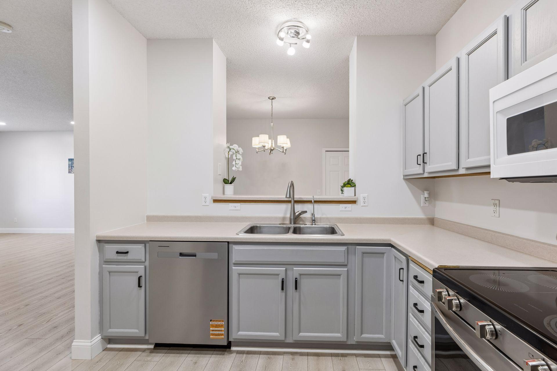 View of Residential at 3210 Juniper Circle #B, Woodbury MN 55125, Woodbury (22 of 38) - Mike Wilen | Minnesota Team Real Estate