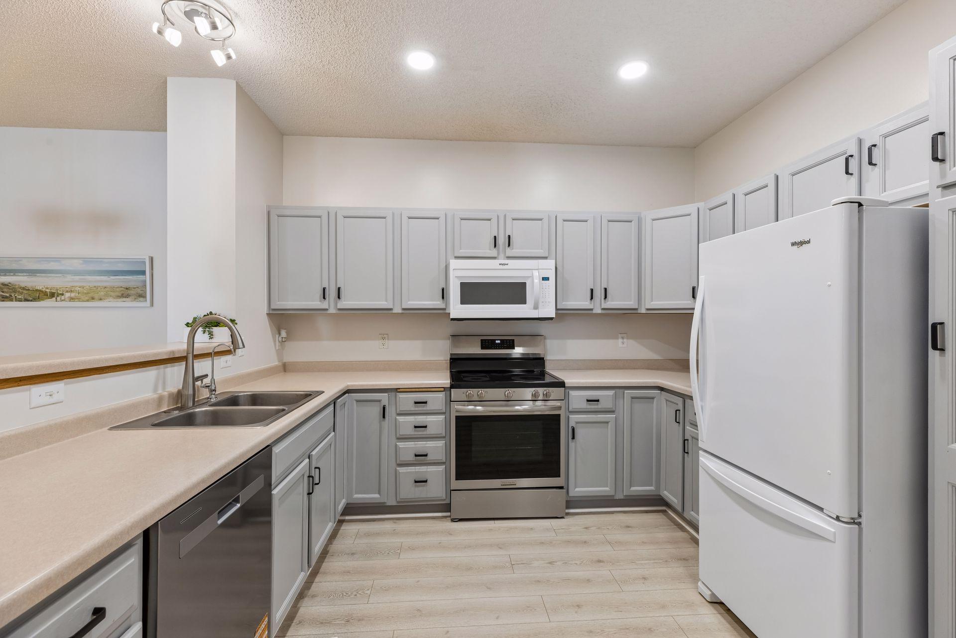 View of Residential at 3210 Juniper Circle #B, Woodbury MN 55125, Woodbury (18 of 38) - Mike Wilen | Minnesota Team Real Estate