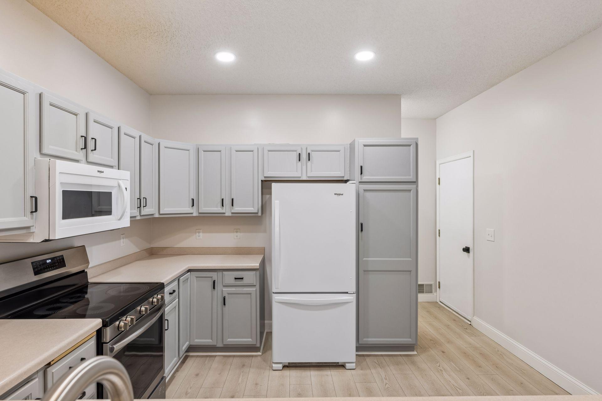 View of Residential at 3210 Juniper Circle #B, Woodbury MN 55125, Woodbury (17 of 38) - Mike Wilen | Minnesota Team Real Estate