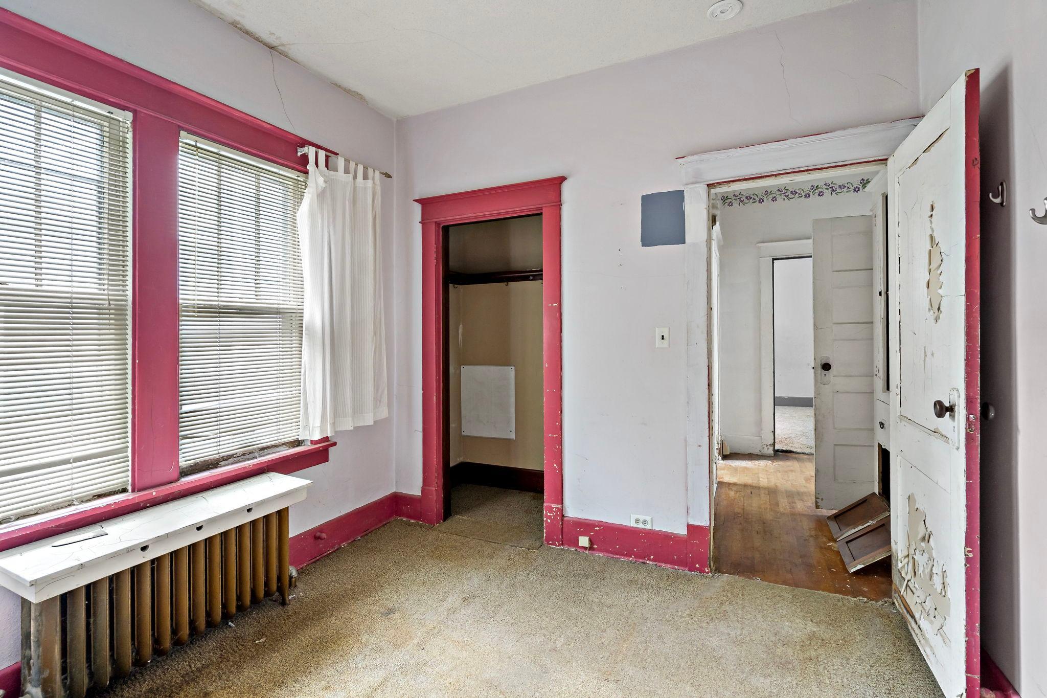 View of Residential at 337 Winona Street, Saint Paul MN 55107, Saint Paul (17 of 33) - Mike Wilen | Minnesota Team Real Estate